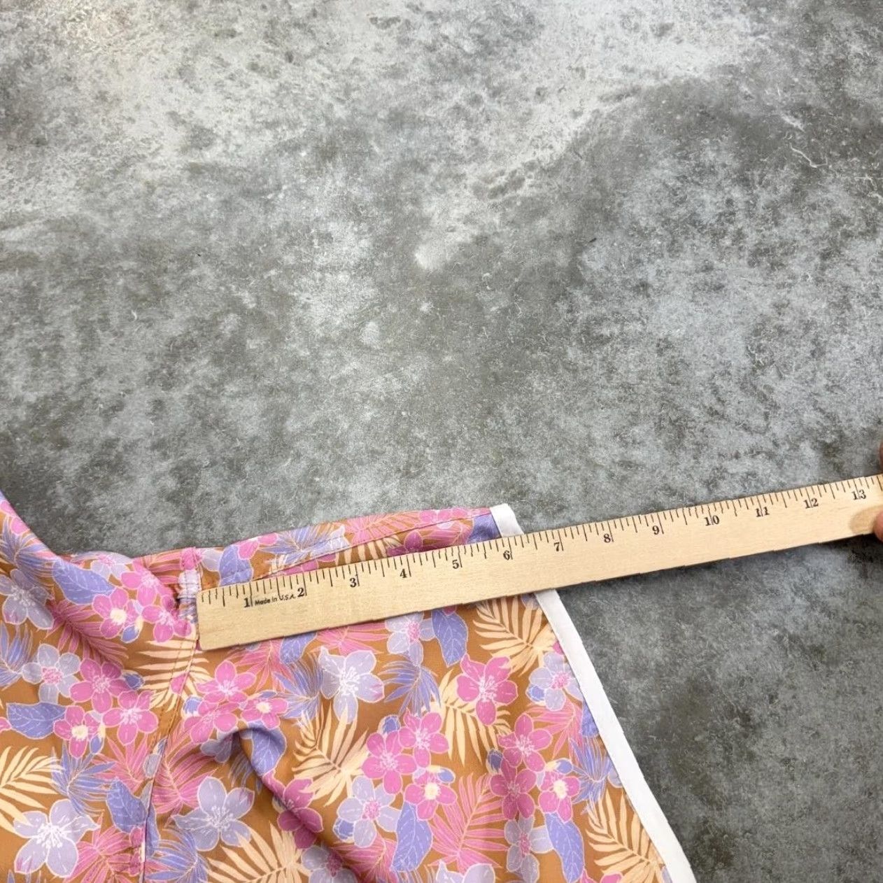 Vintage LainSnow x Tiare Hawaii Shorts Mens Small Floral Leaf Board Swim Trunks Pool Tropical Hawaii Summer Size US 29 - 7 Thumbnail