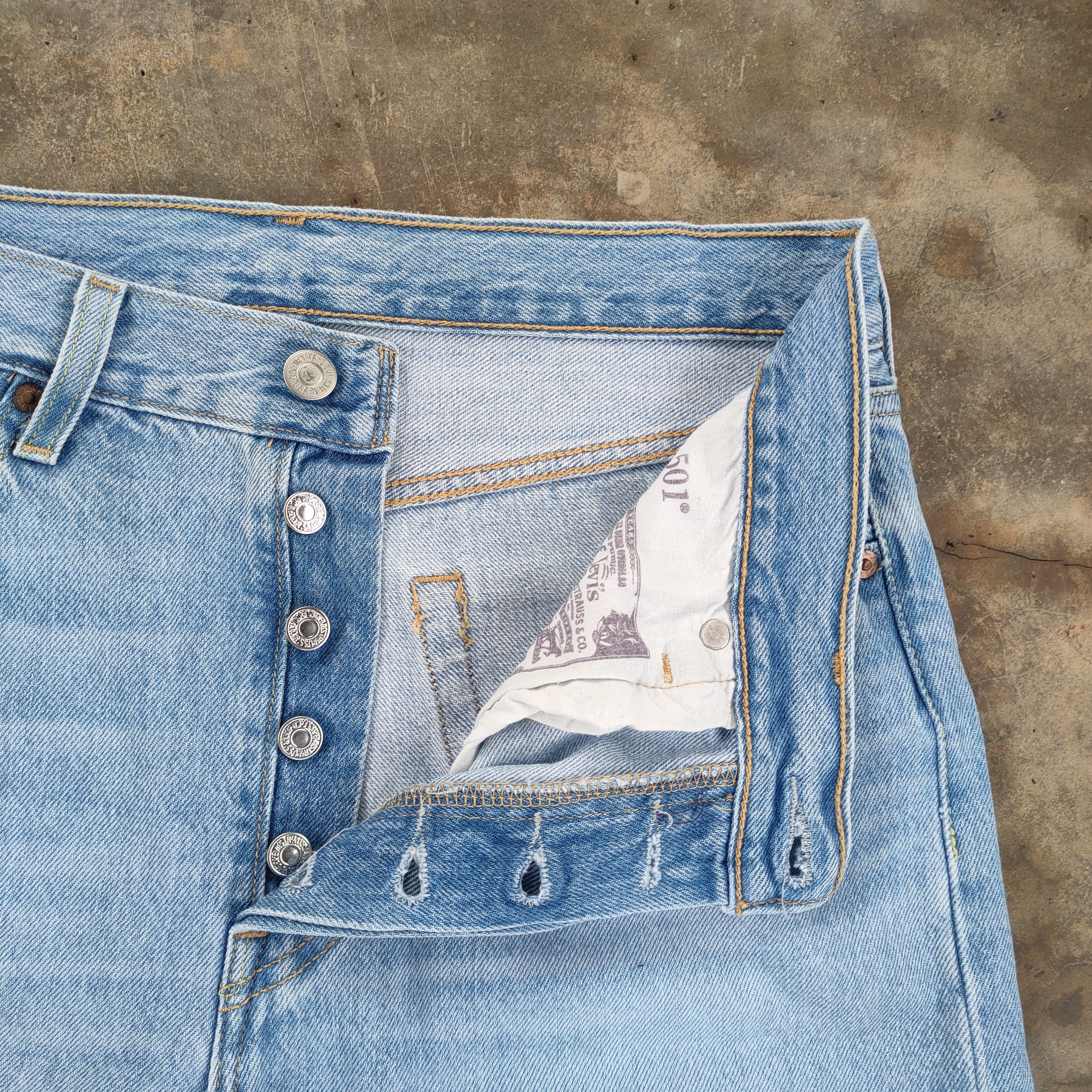 Levi's LEVI'S PREMIUM 501 FADED DISTRESSED DENIM JEANS PANTS Size US 30 / EU 46 - 5 Thumbnail