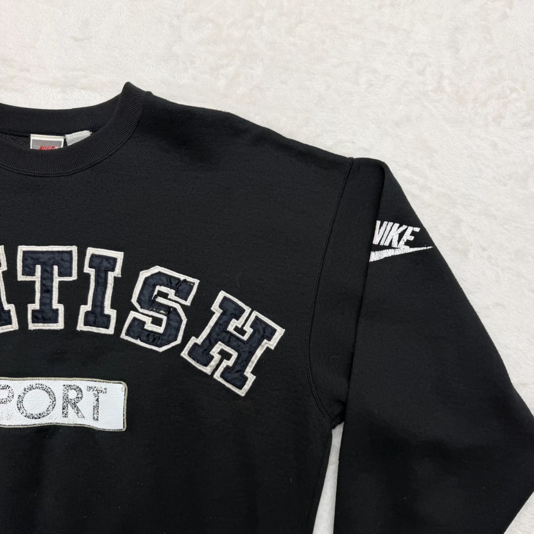 Nike VINTAGE Nike British Sport Sweatshirt Mens Medium Black Pullover Crewneck Graphic Print Logo RF Size US M / EU 48-50 / 2 - 4 Thumbnail