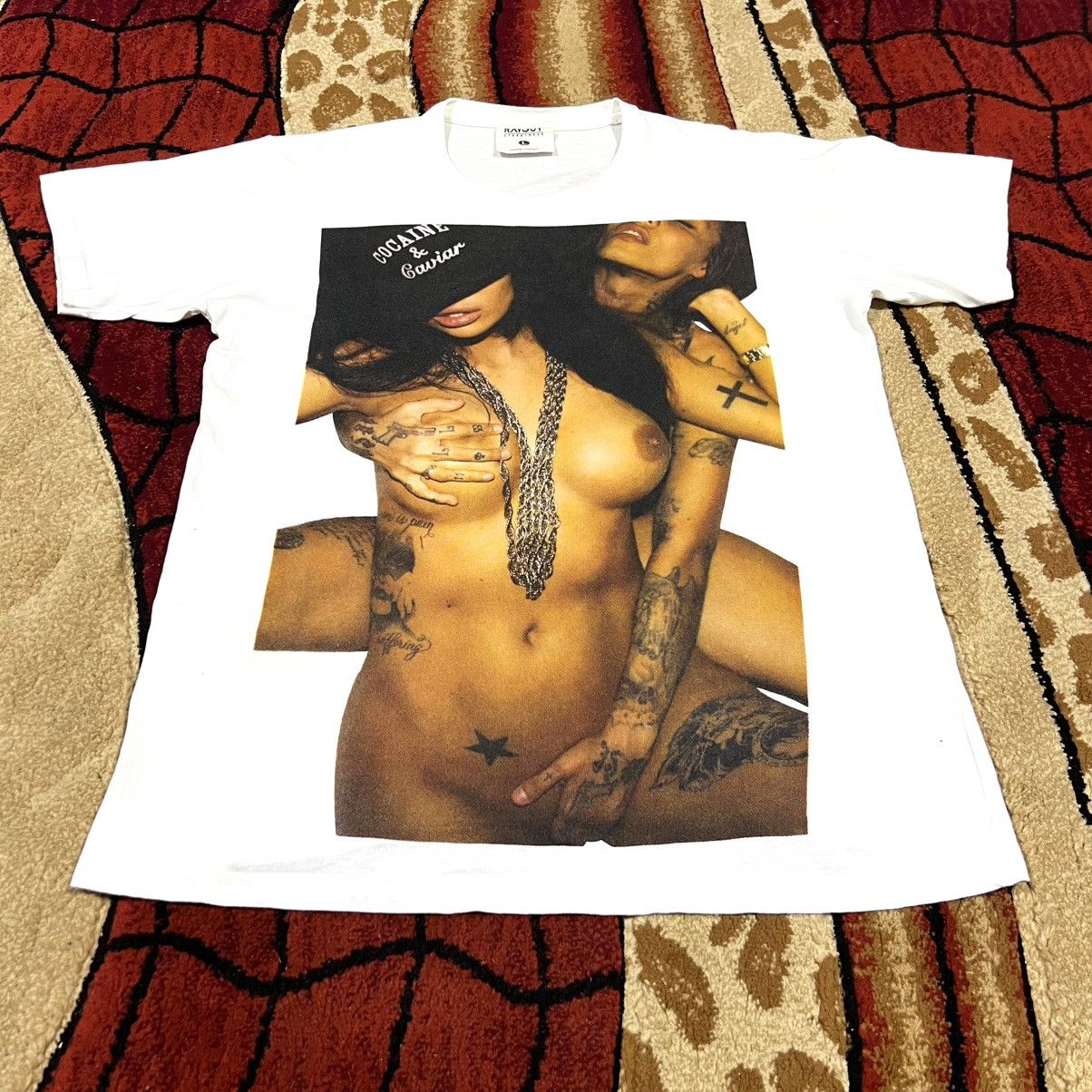 Naked & Famous Vintage Raygirl & Rayguy Lesbian Sexs and Nudes girl T Shirt Size US L / EU 52-54 / 3 - 3 Thumbnail