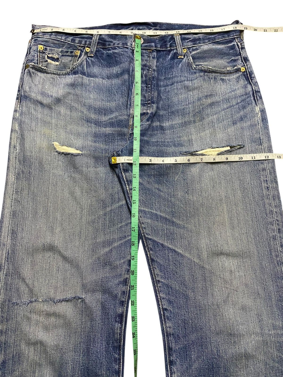 Levi's Vintage Levis 501 Big E Faded Wash Distressed Loose Jeans Size US 37 - 15 Thumbnail