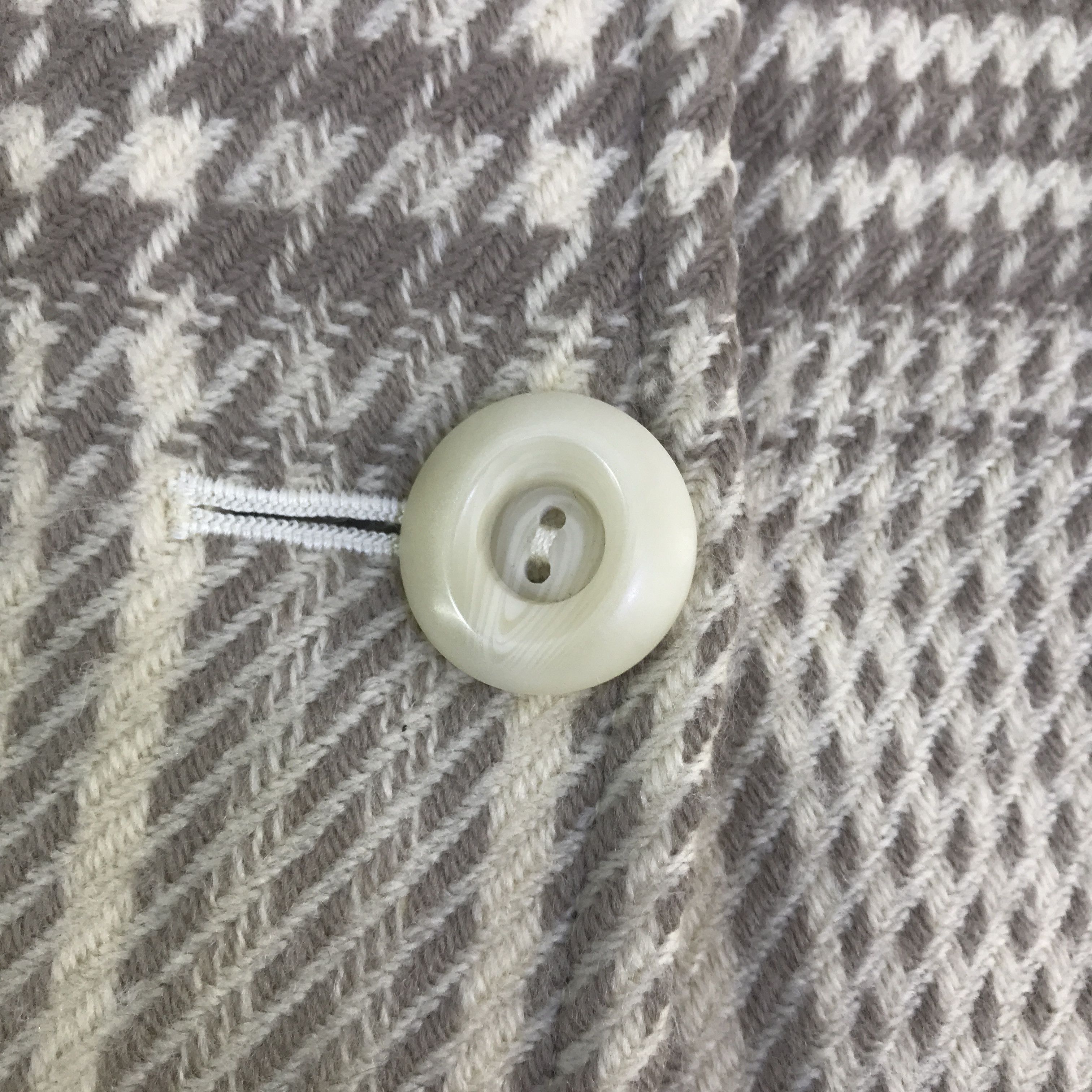 Burberry Burberry Flannel blazers coat K126B3 Size US M / EU 48-50 / 2 - 9 Thumbnail