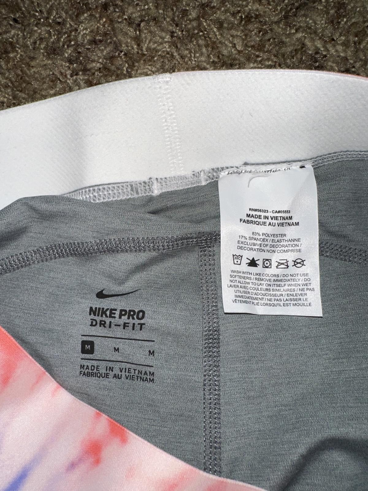 Nike Nike Pro Women's 7/8 Tie-Dye Leggings Size 32" / US 10 / IT 46 - 6 Thumbnail