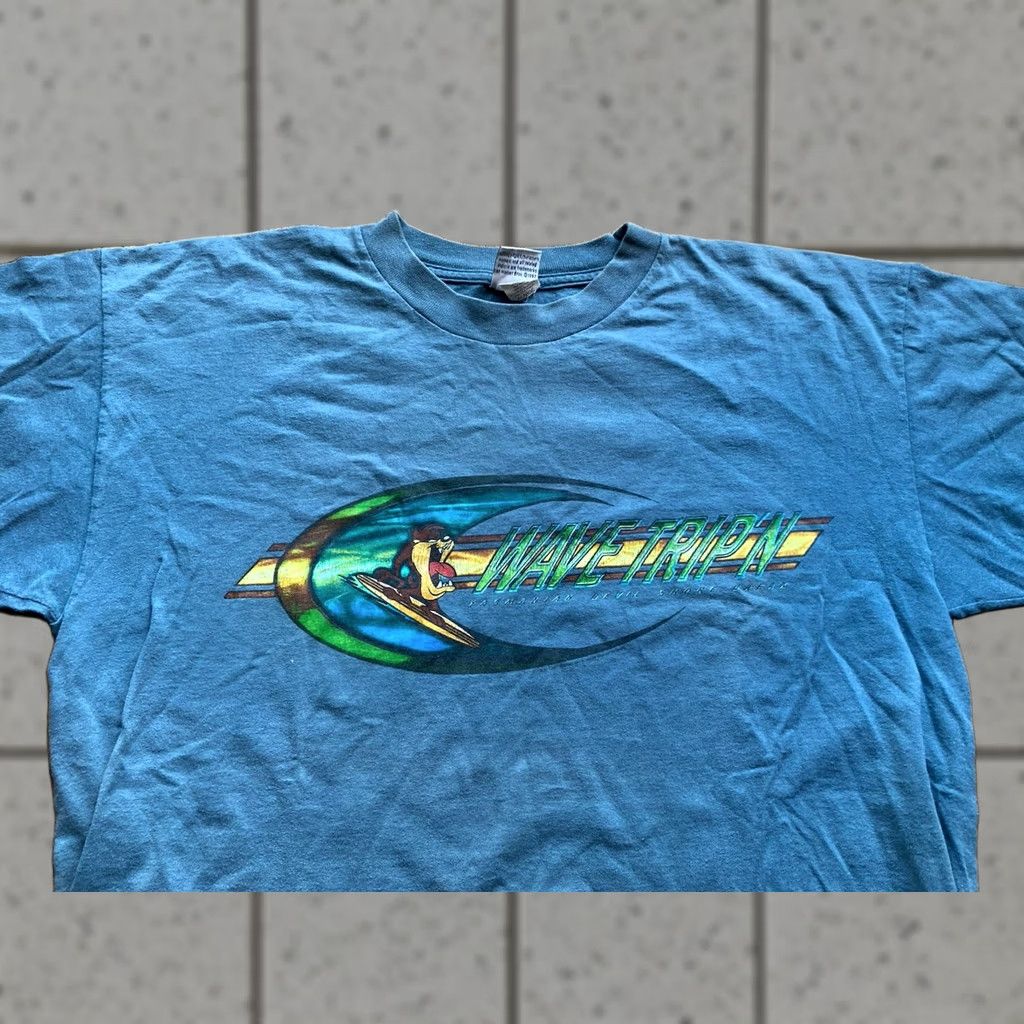 Vintage VINTAGE Looney Tunes TAZ Shirt Mens XL Blue Surf Wave Shore Break 90s Cartoon Taz Size US XL / EU 56 / 4 - 1 Thumbnail
