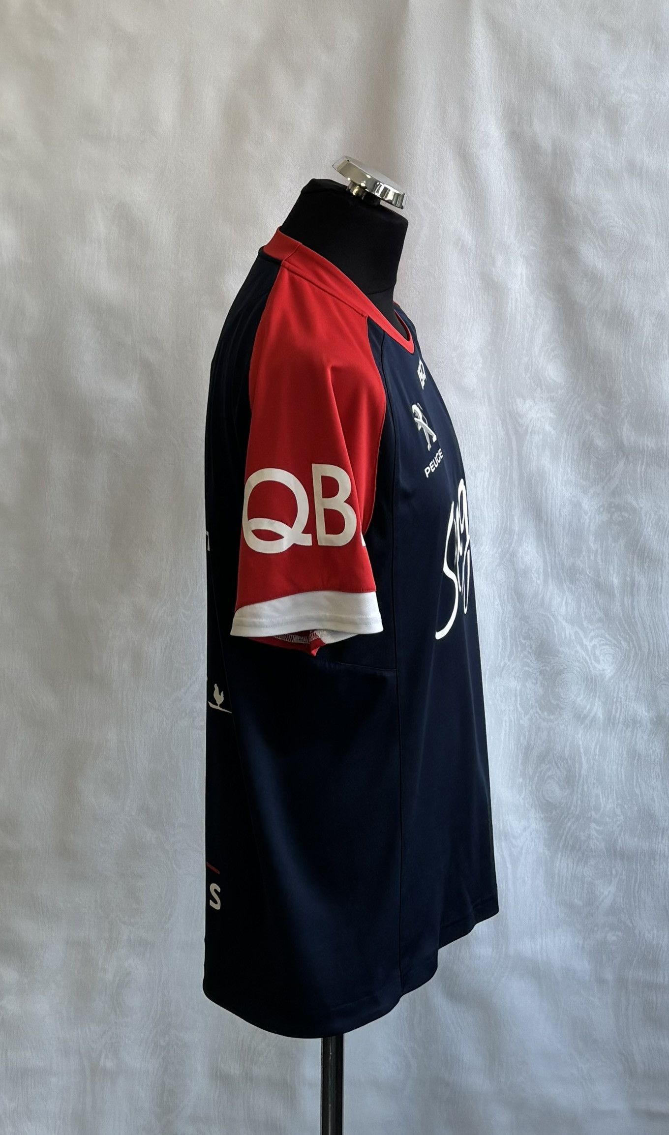 Other Sydney Roosters ISC Rugby Shirt Size L Size US L / EU 52-54 / 3 - 4 Thumbnail