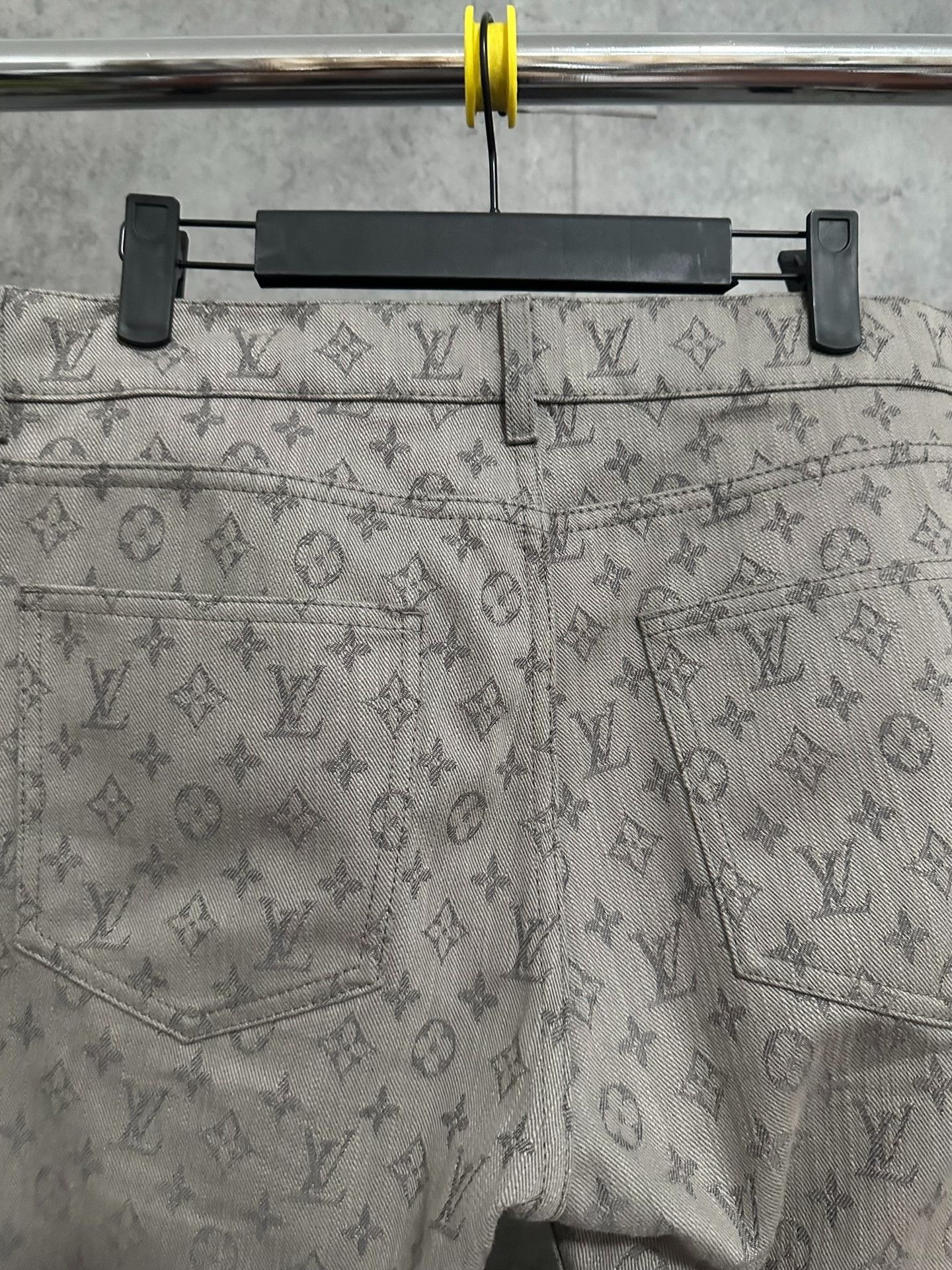 Louis Vuitton LV Monogram Logo Straight Leg Denim Pants Size US 32 / EU 48 - 6 Thumbnail