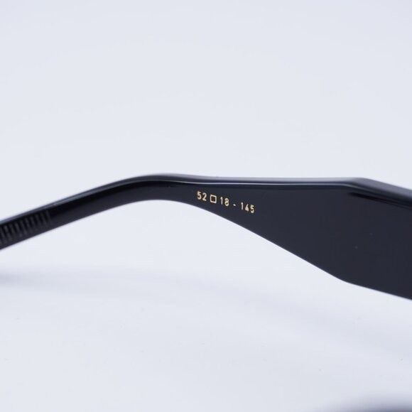 Valentino Valentino V-QUATTRO VLS-109A Sunglasses Shiny Black Size ONE SIZE - 7 Thumbnail