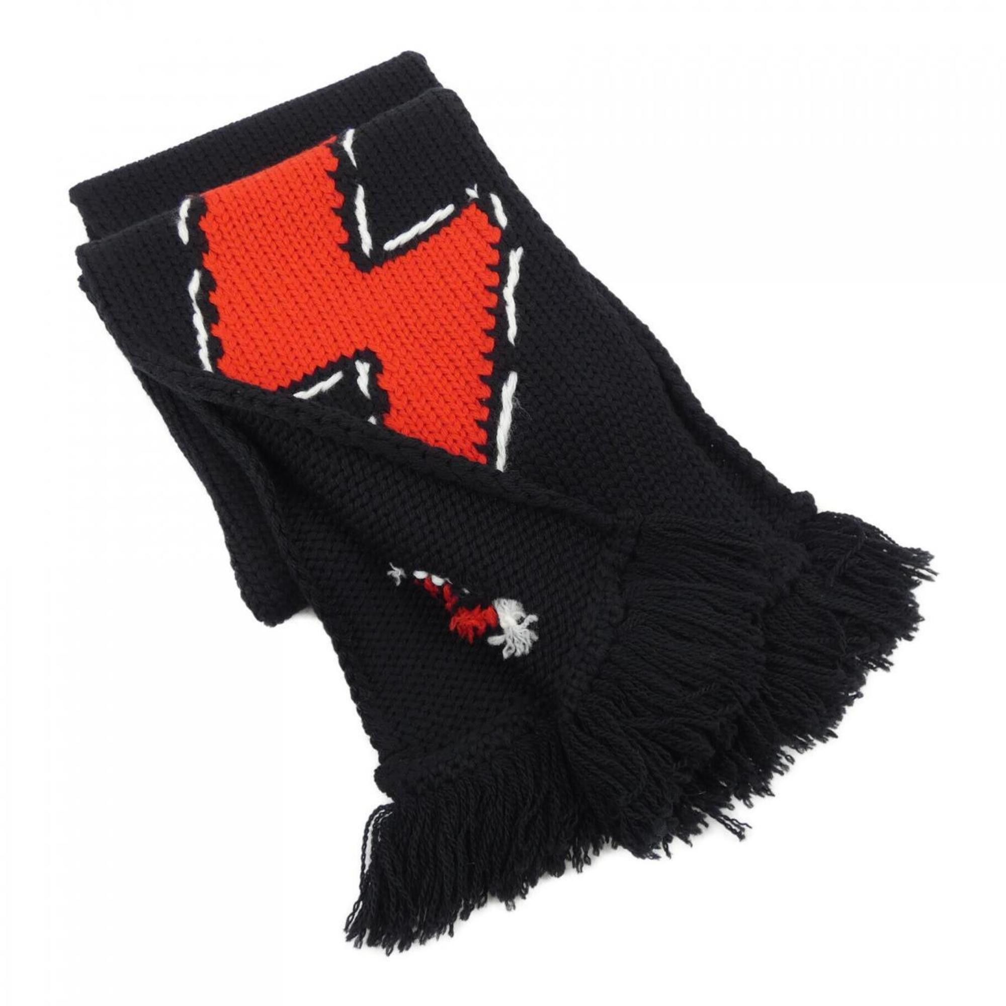 ボレロ・ショール Prada Fuchsia printed foulard in twill Prada Prada Fuchsia Printed Foulard In Twill | Grailed