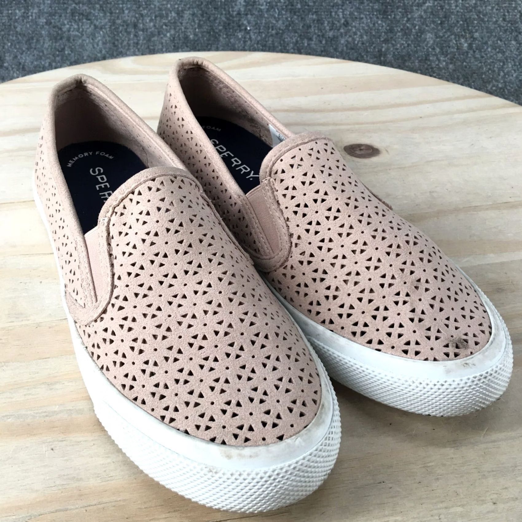 Sperry SPERRY Top Sider Shoes Womens 6.5 Seaside Slip On Pink Faux Suede Perforated Size M / US 6-8 / IT 42-44 - 3 Thumbnail