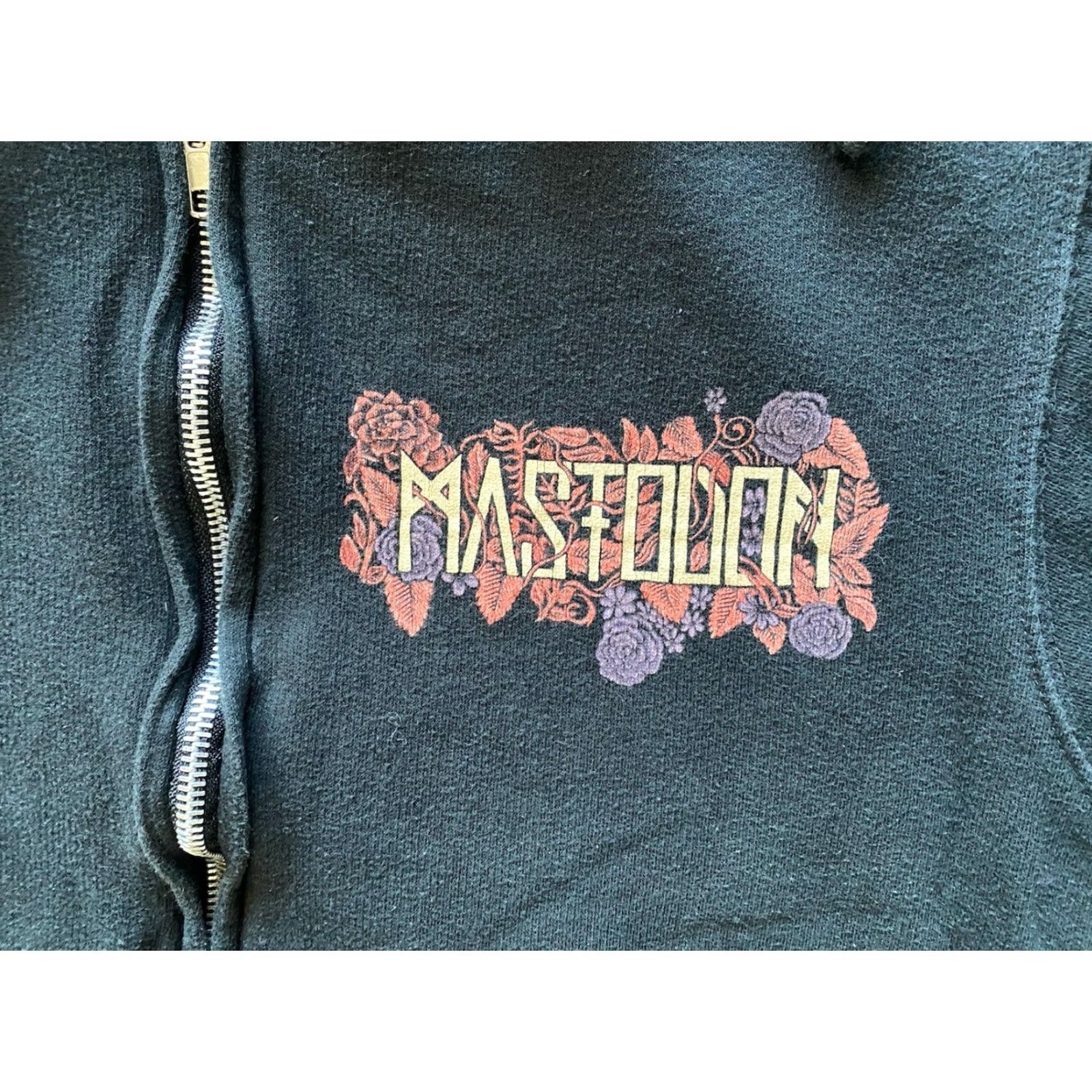 Vintage VINTAGE 2015 Mastodon Hoodie Men’s Small Independent Trading Company Floral Skull Black Full Zip Mens S Size US S / EU 44-46 / 1 - 7 Thumbnail