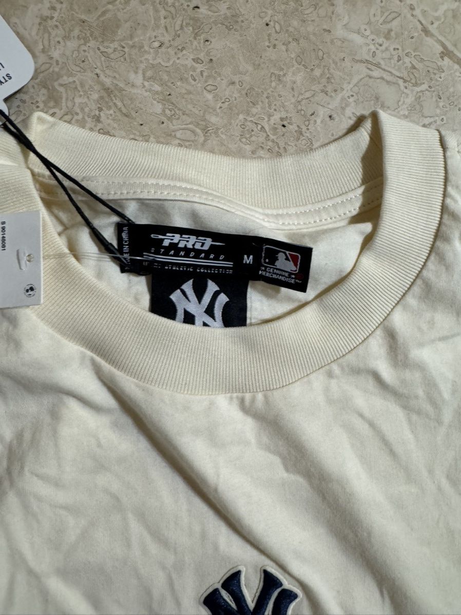 Pro Standard Yankees T shirt Size US M / EU 48-50 / 2 - 3 Thumbnail