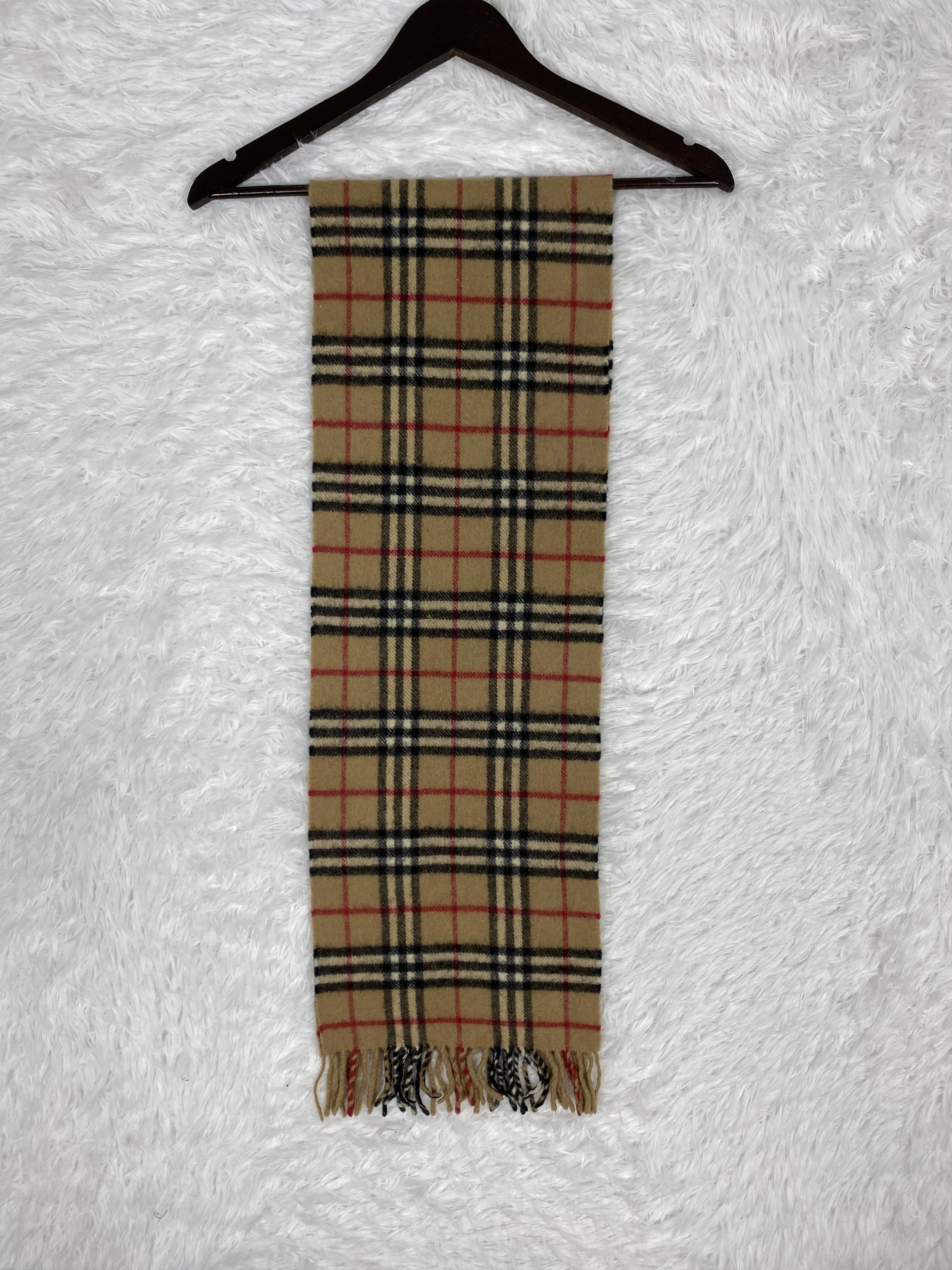 Burberry Vintage Burberry Scarf / Muffler Neckwear PM0006 Size ONE SIZE - 7 Thumbnail