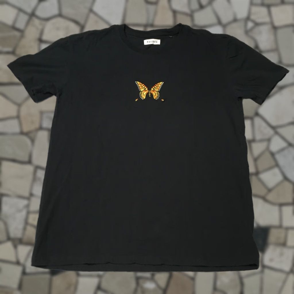 Pacsun Pacsun Black T-shirt Butterfly Embroidered Large Monarch Crew Neck Short Sleeve Unisex Adults 100% Cotton All Seasons Size L / US 10 / IT 46 - 1 Thumbnail