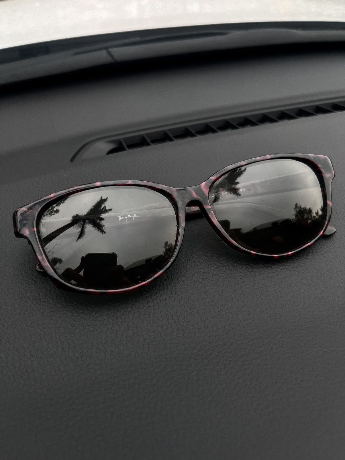 Thierry Mugler Thierry Mugler Sunglasses Size 32 - 3 Thumbnail
