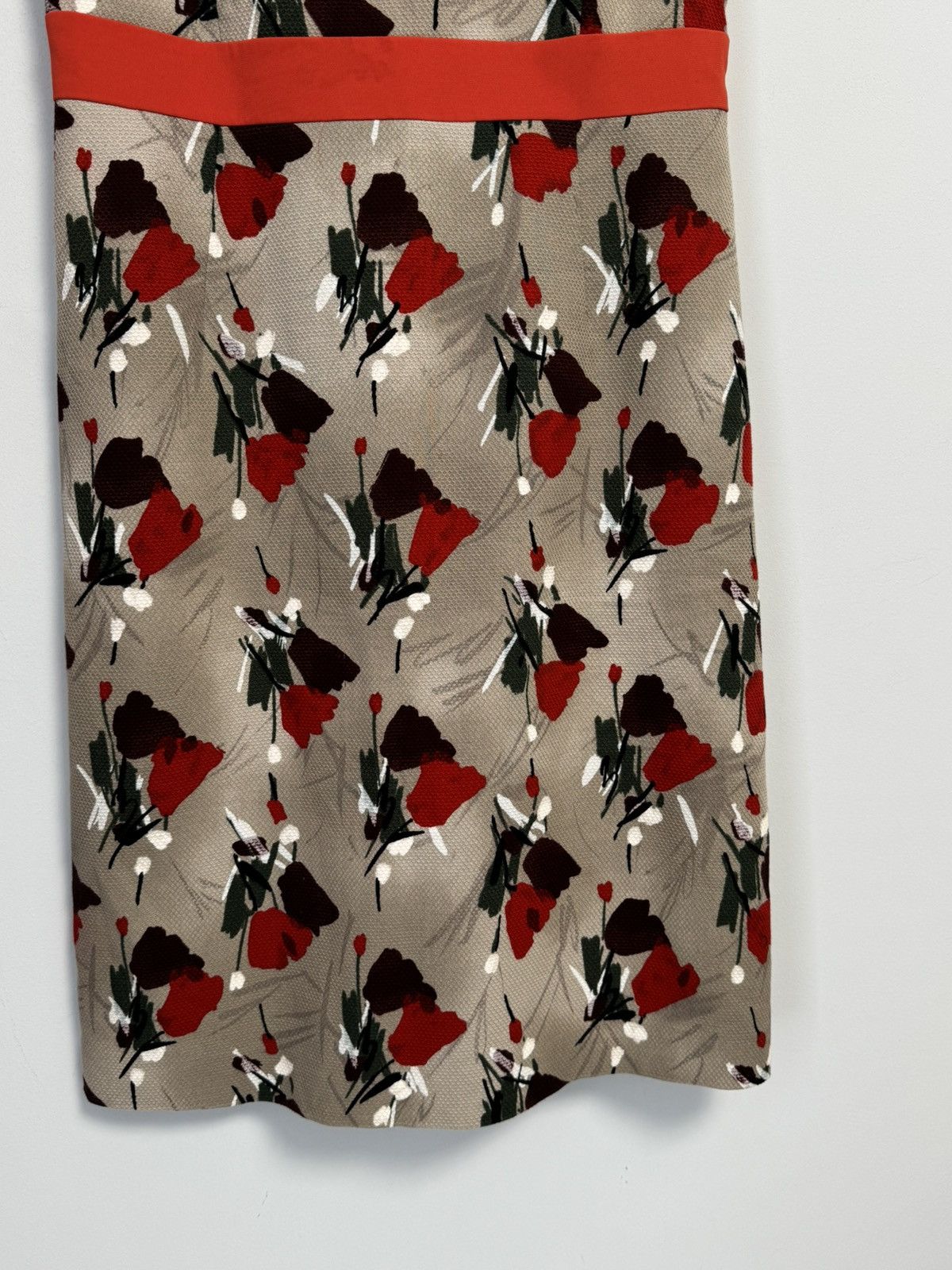 Max Mara Max Mara Sleeveless Floral Dress Beige Red Knee Length Dress Size L / US 10 / IT 46 - 4 Thumbnail