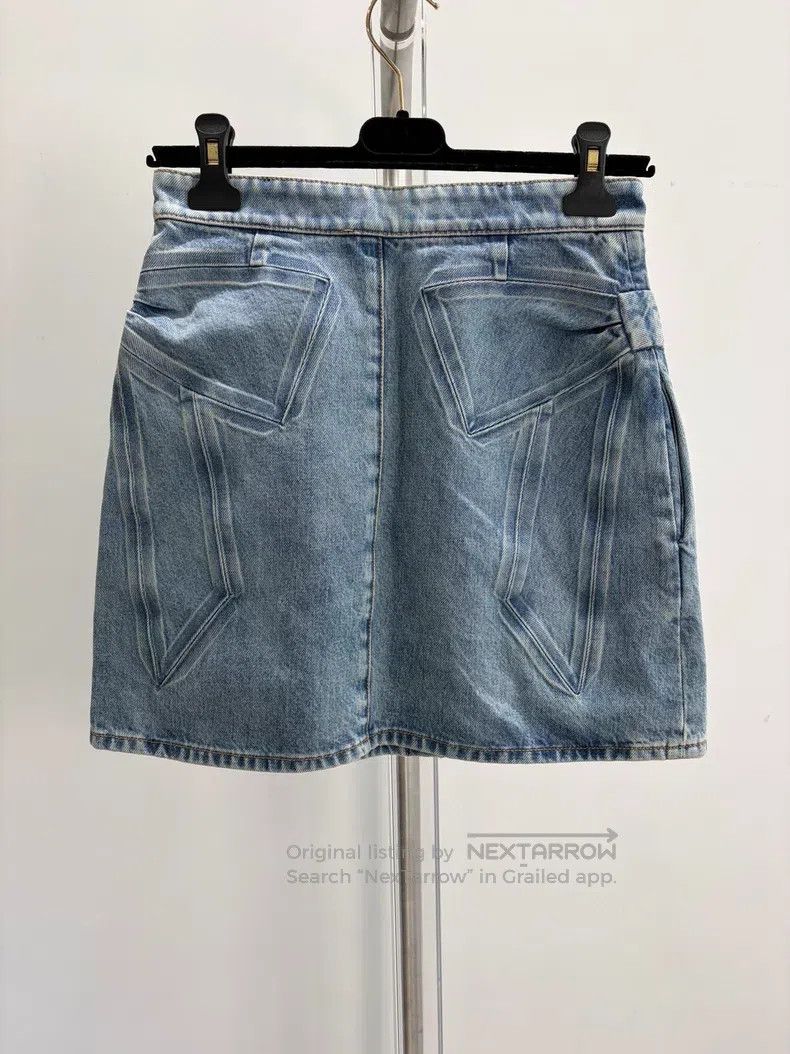 Chanel Chanel Blue bow denim skirt Size 42" / US 20 - 2 Thumbnail