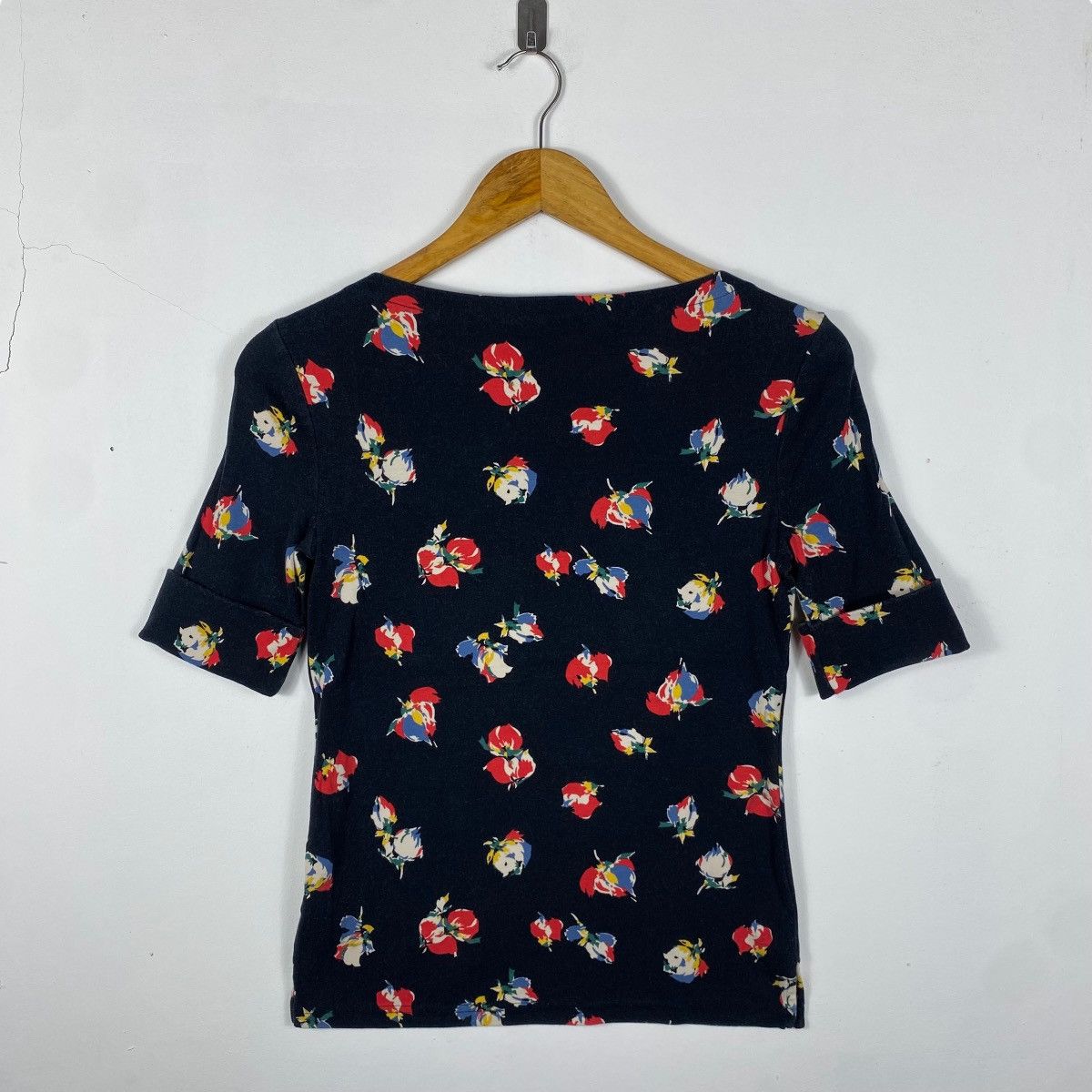 Ralph Lauren By Ralph Lauren! Women LAUREN Flowers Graphic Tops Tee Shirt Size S / US 4 / IT 40 - 4 Thumbnail