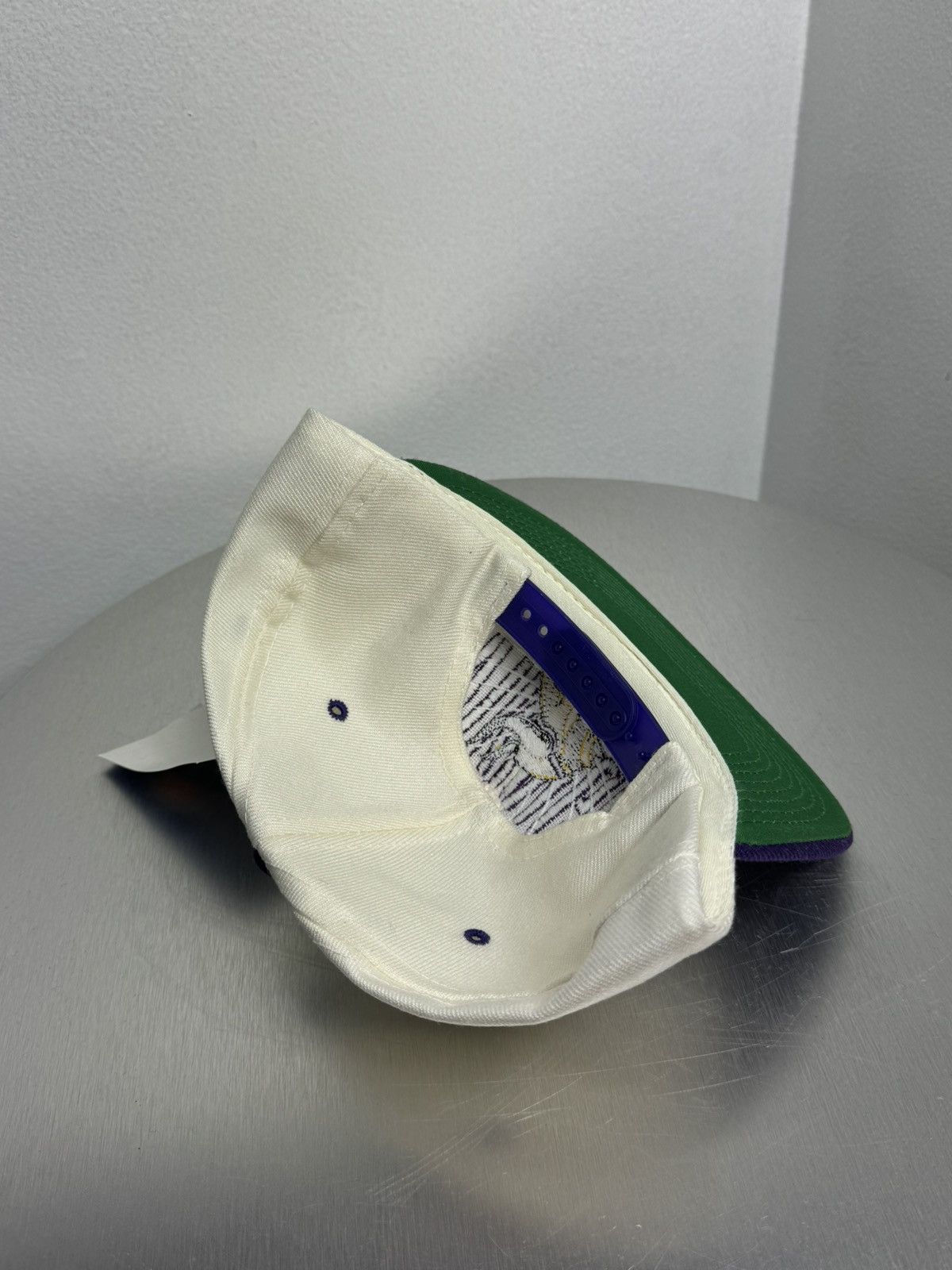 Vintage Vintage 90s Minnesota Vikings NFL SnapBack Hat AJD - NEW Size ONE SIZE - 4 Thumbnail