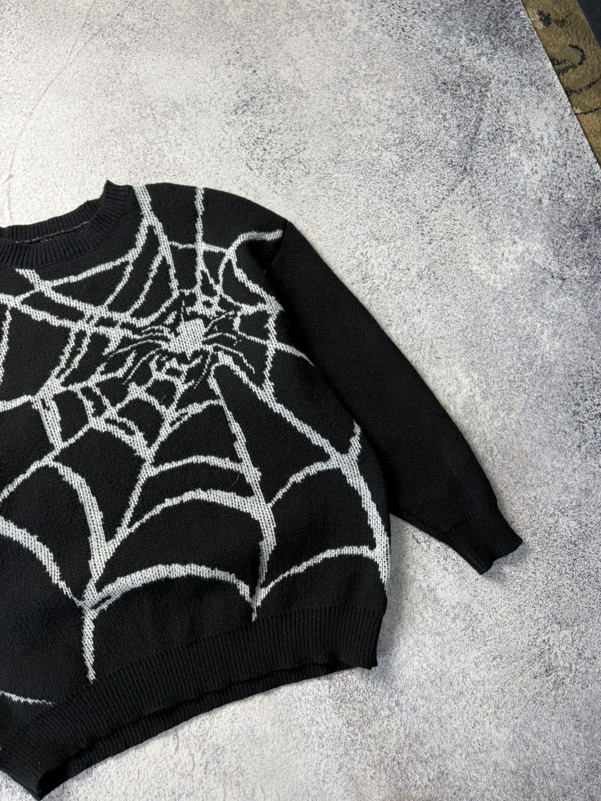 Japanese Brand Vintage Spider Web Knit Sweater Warm Pullover Jacquard Size US XL / EU 56 / 4 - 4 Thumbnail
