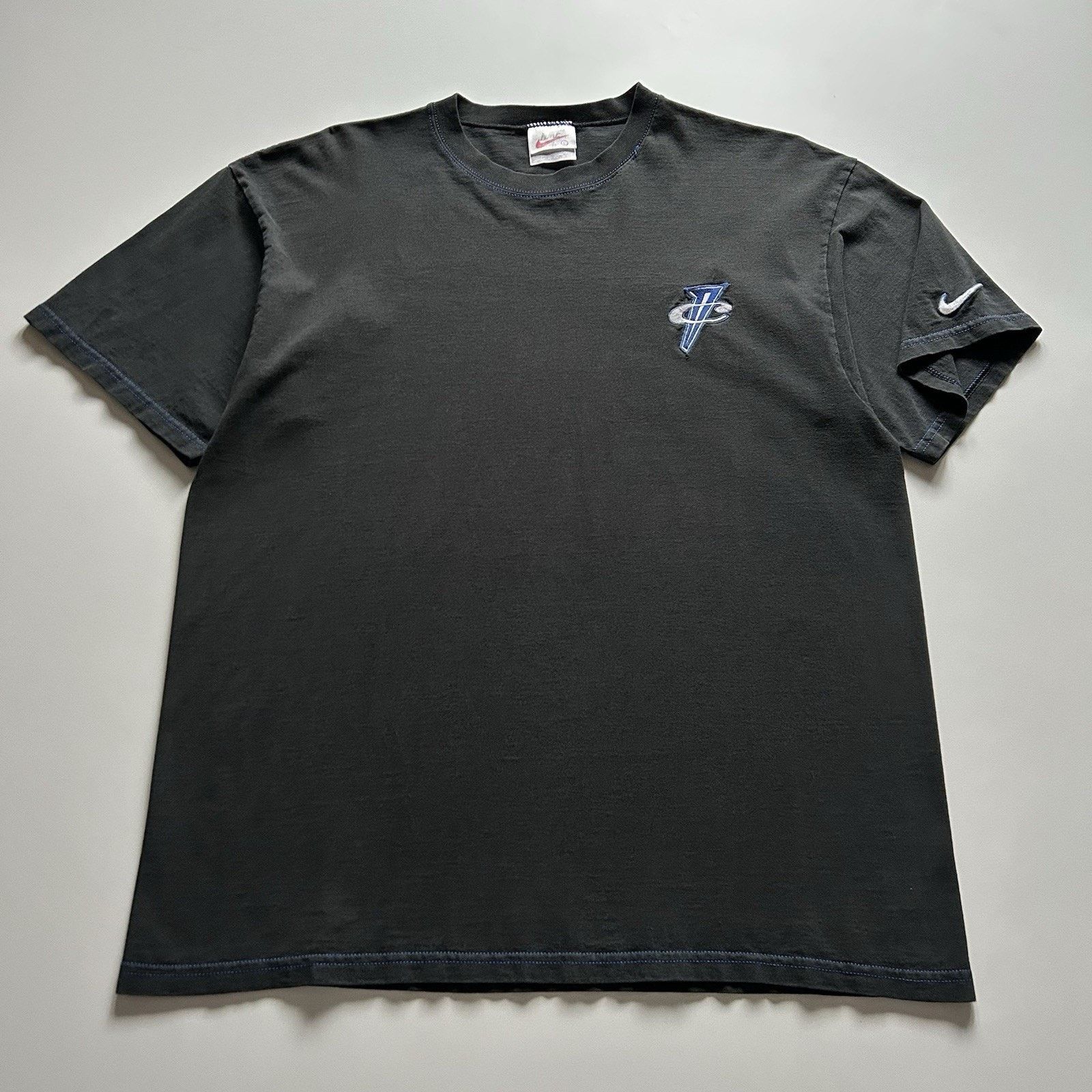 Nike × Vintage Vintage 90s Nike Penny Hardaway T Shirt Large Black USA Made Size US L / EU 52-54 / 3 - 1 Thumbnail