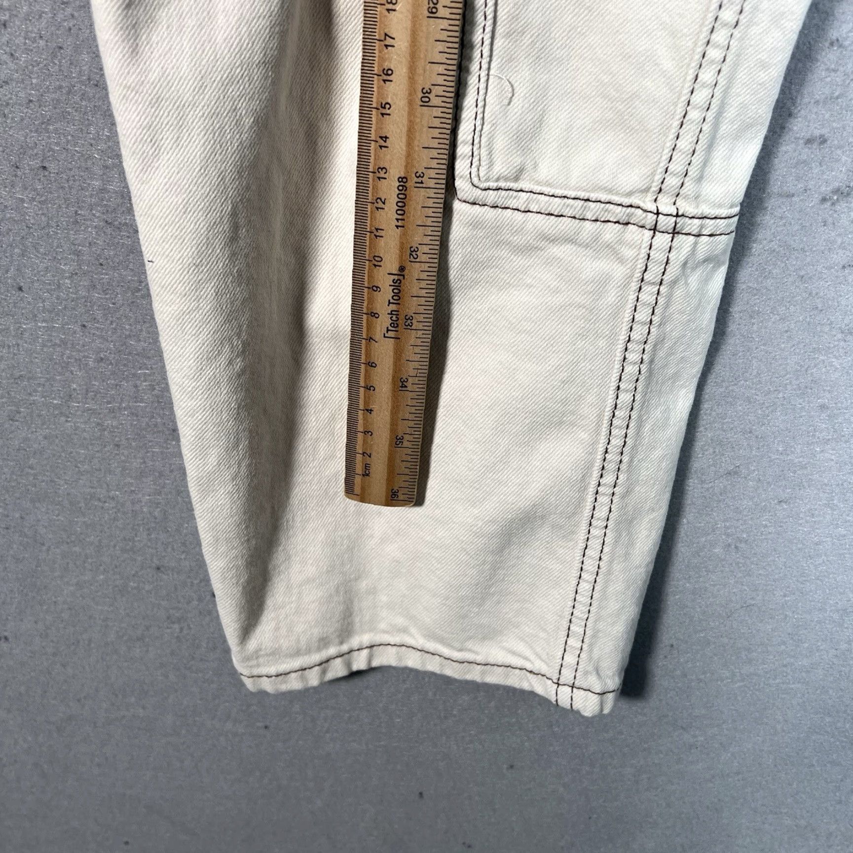 Urban Outfitters VINTAGE Urban Outfitters BDG Cream Relaxed SKATE Cargo Baggy Denim Women’s 27 Ivory Size ONE SIZE - 4 Thumbnail