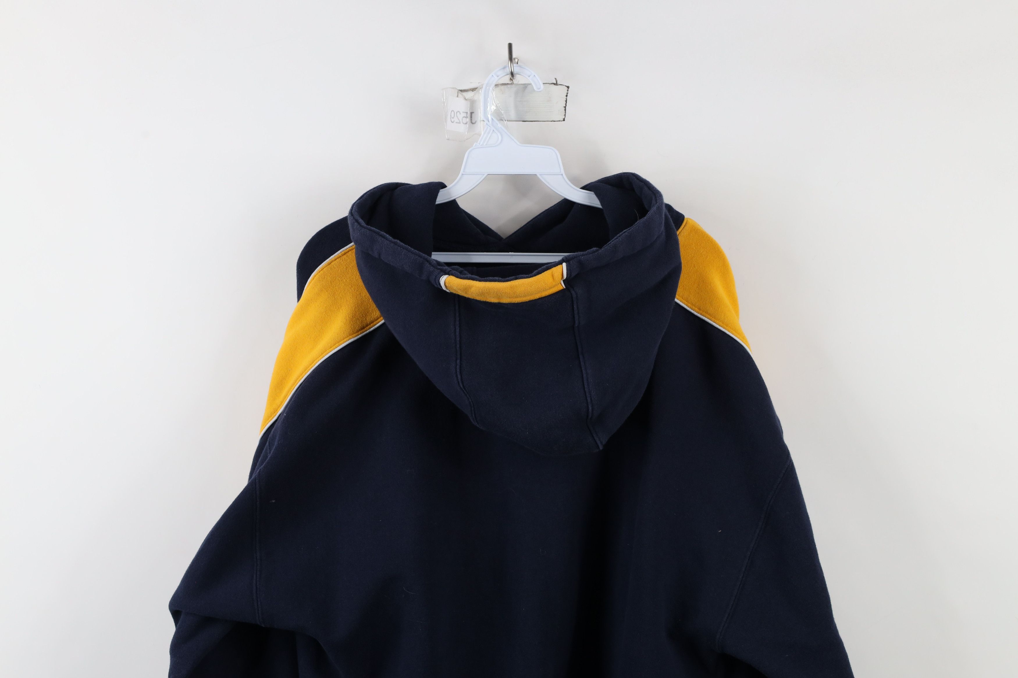 Vintage Vintage 90s Heavyweight University of Michigan Sweatshirt Size US L / EU 52-54 / 3 - 11 Thumbnail
