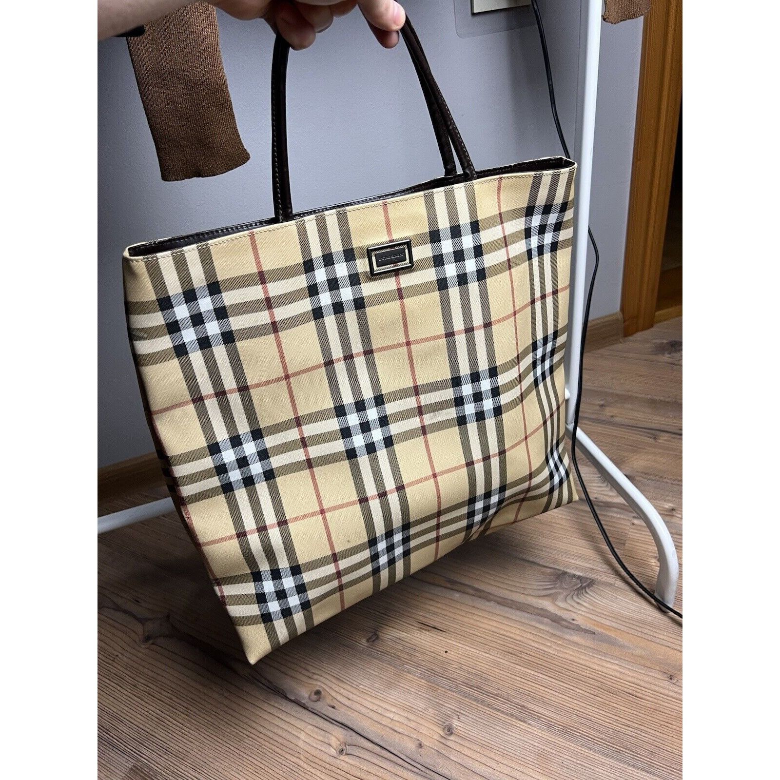 Burberry Authentic ICONIC BURBERRY Vintage Nova Check Shoulder Tote B Size ONE SIZE - 7 Thumbnail