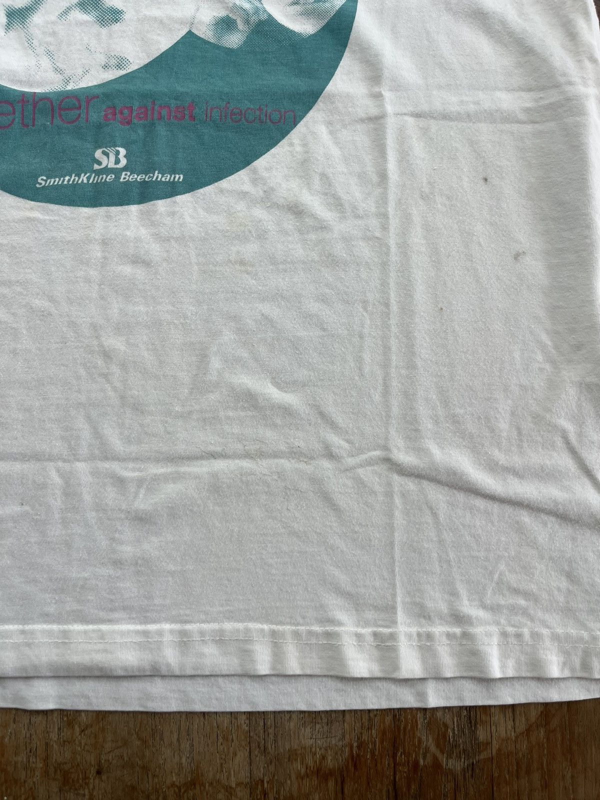 Vintage Vintage Snith Kline Beecham company promo 90’s T-shirt Size US L / EU 52-54 / 3 - 9 Thumbnail