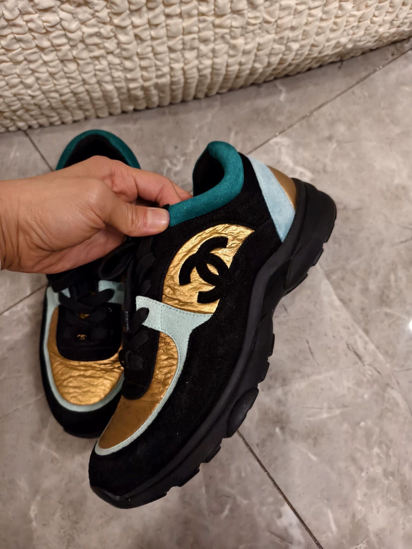 Chanel Chanel CC Logo Black Gold Sneakers Size 36.5 (Fits 37) Auth Size US 6.5 / IT 36.5 - 3 Thumbnail