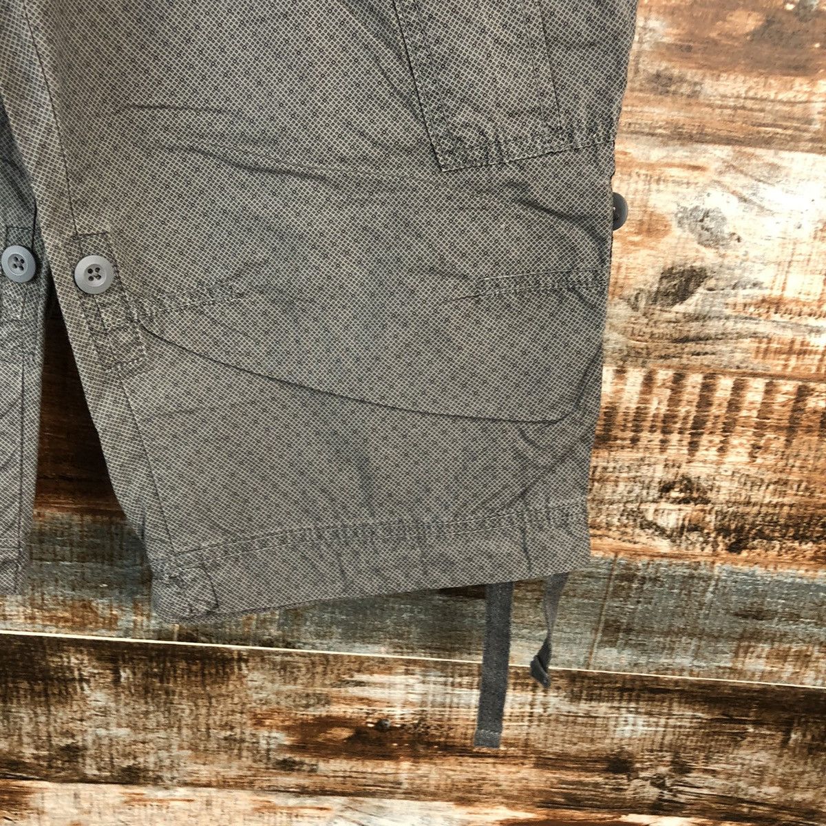 Japanese Brand Uniqlo Grey Multipocket cargo Cropped short Pants #A2419 Size US 28 / EU 44 - 12 Thumbnail