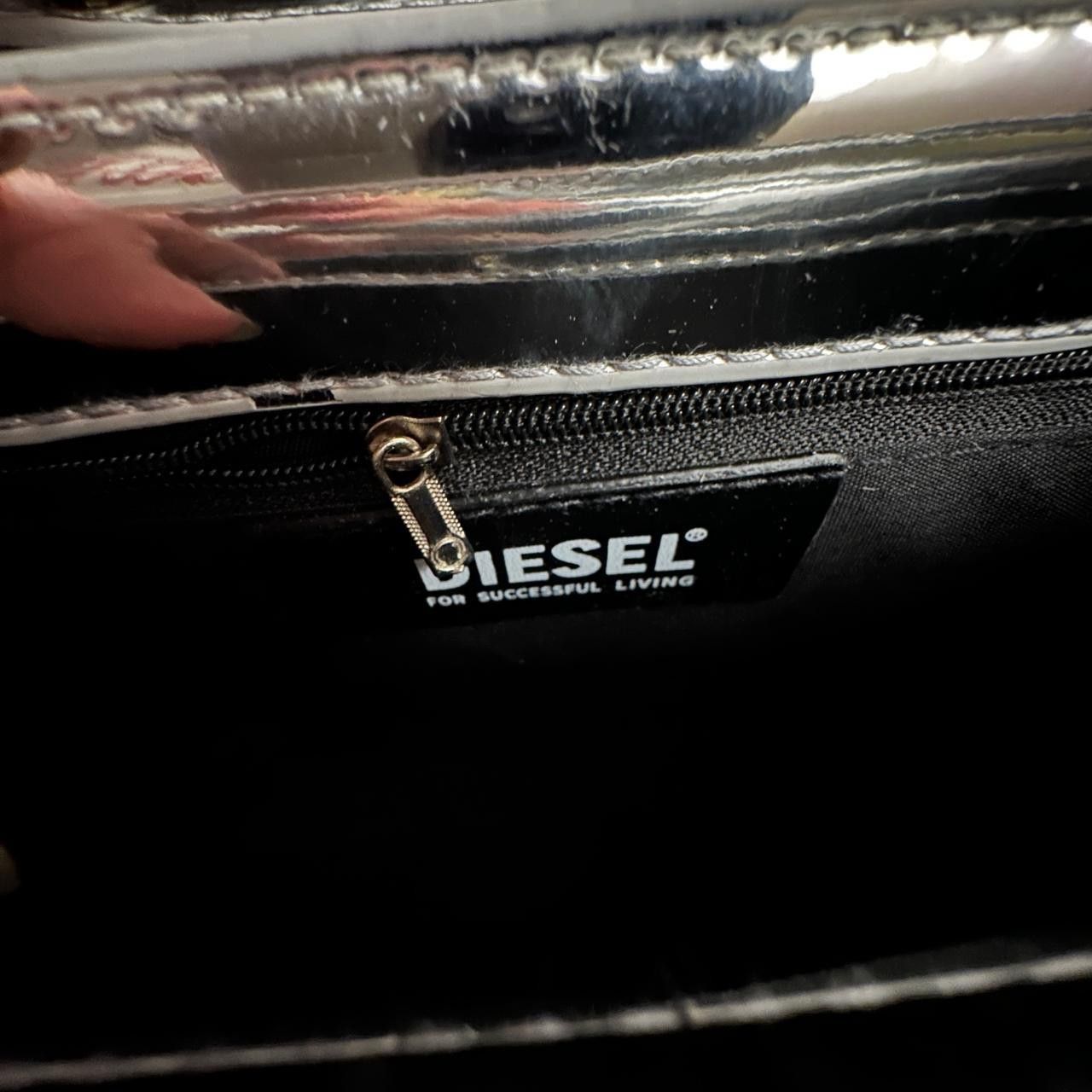 Diesel 💿 Iconic DIESEL 1DR silver shoulder bag Size ONE SIZE - 6 Thumbnail