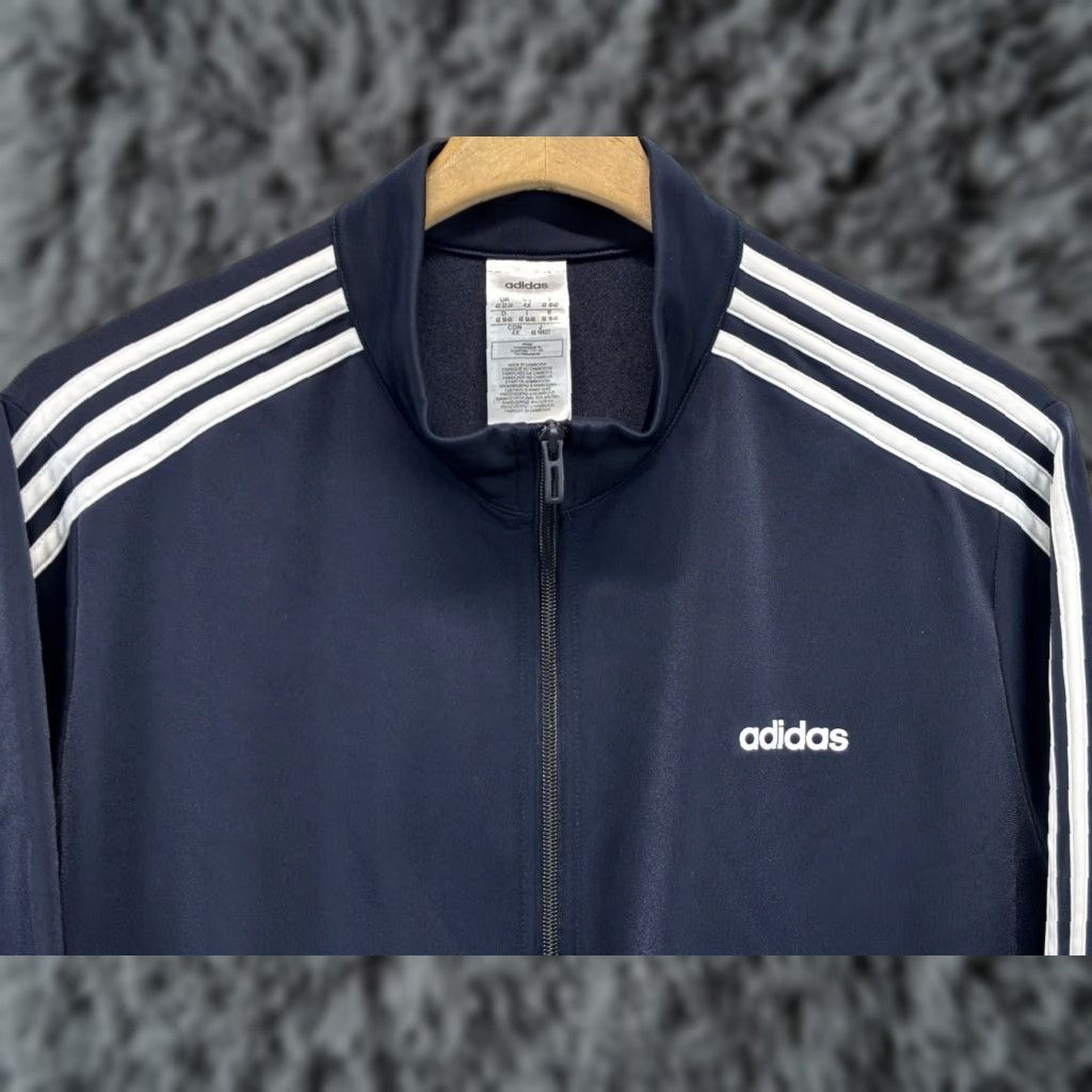 Adidas **Adidas 4X Plus Size Navy Blue Slim Fit Women's Warm-Up Jacket** User: Adidas 4X Plus Size Navy Blue Slim Fit Women's Warm-Up Jacket 3-Stripes Size XXL / US 16-18 / IT 52-54 - 1 Thumbnail