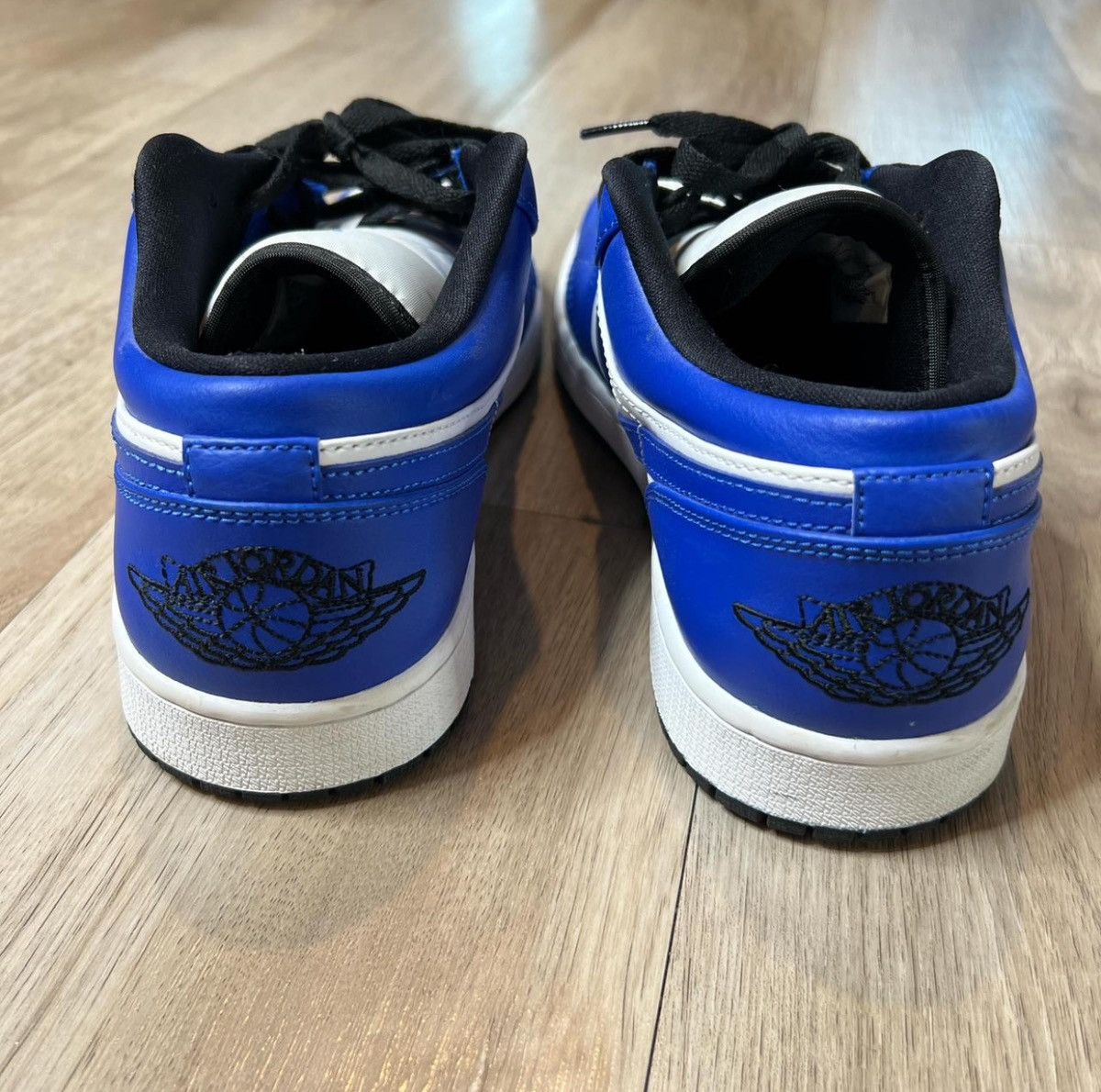Nike Air Jordan 1 Sneakers Size US 10 / EU 43 - 5 Thumbnail