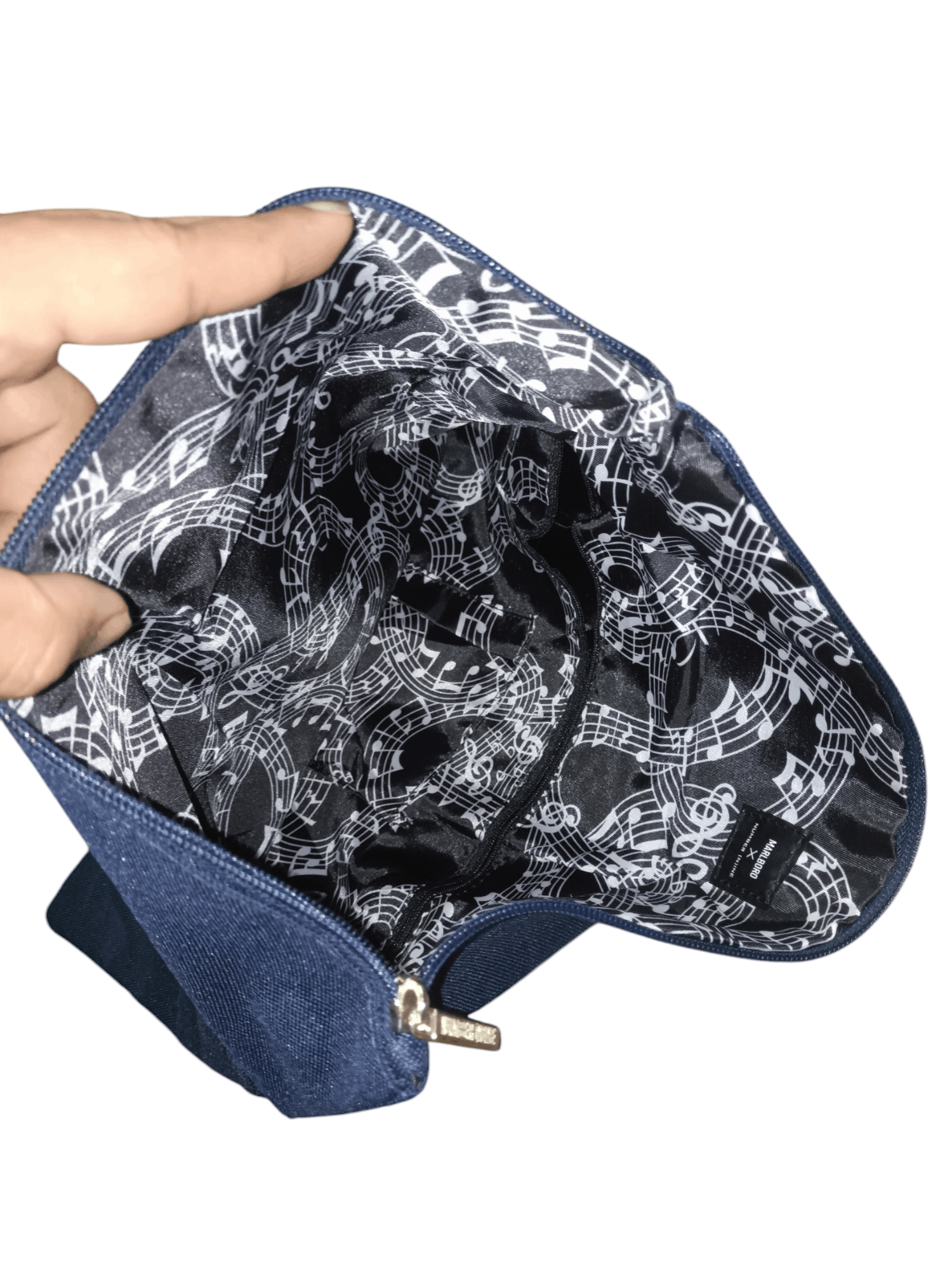 Number (N)ine Number (N)ine x Malboro Portable Magnetic Button Folded Bag Size ONE SIZE - 5 Thumbnail