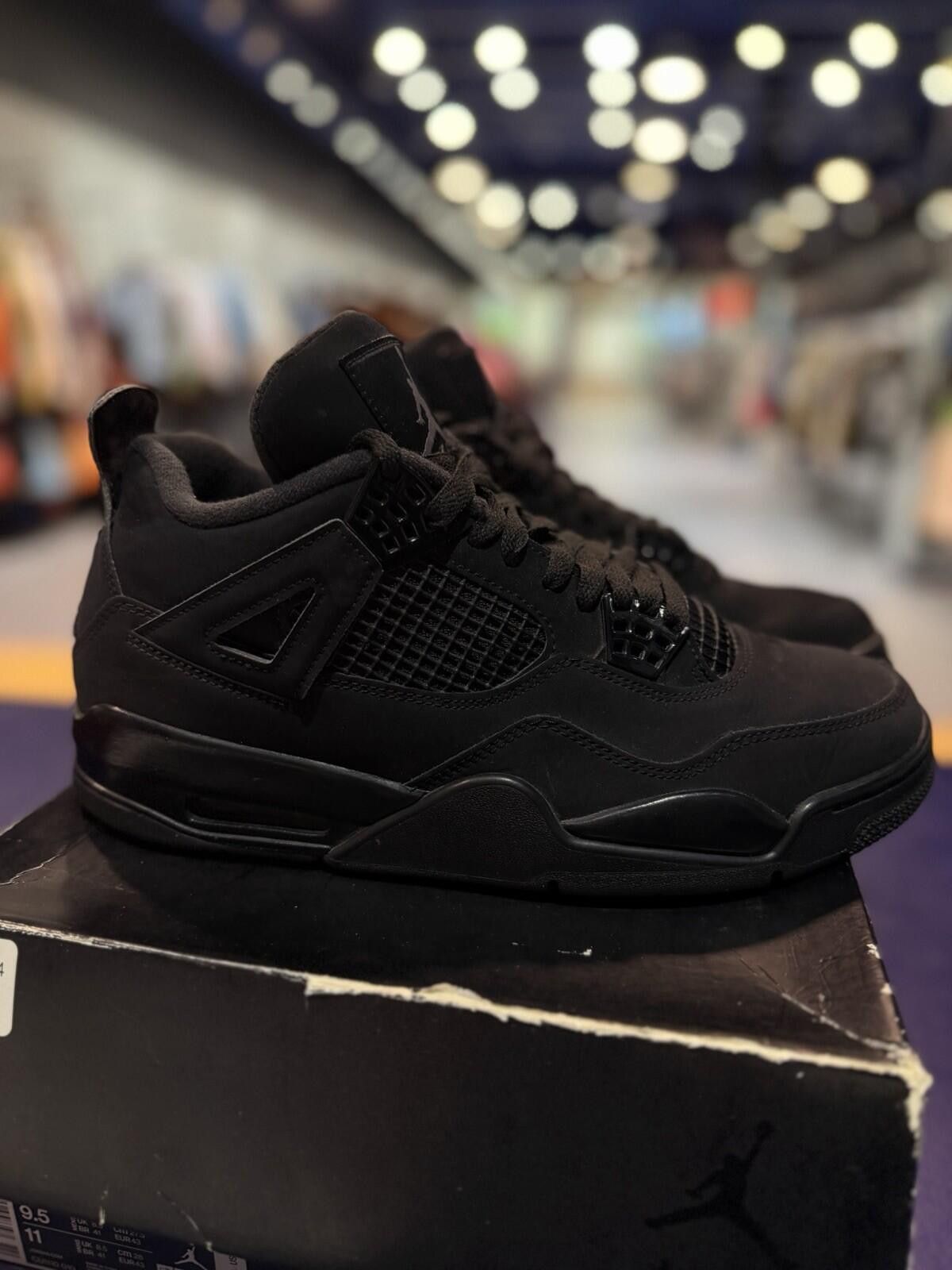 Jordan Brand Jordan Air Jordan 4 Black Cat Low Top Sneaker 2020 Men's 9.5 Size US 9.5 / EU 42-43 - 7 Thumbnail
