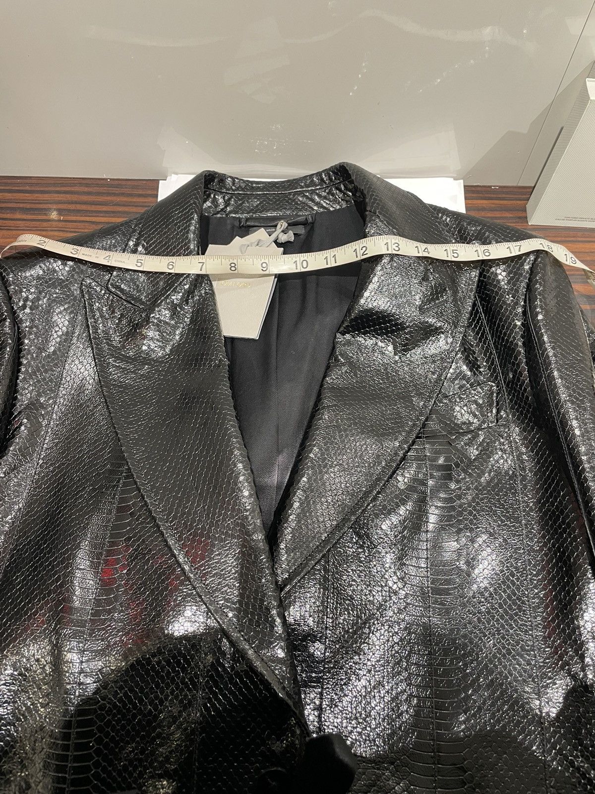 Tom Ford o1w1db10225 LJT013 Leather Blazer in Black Size US L / EU 52-54 / 3 - 5 Thumbnail