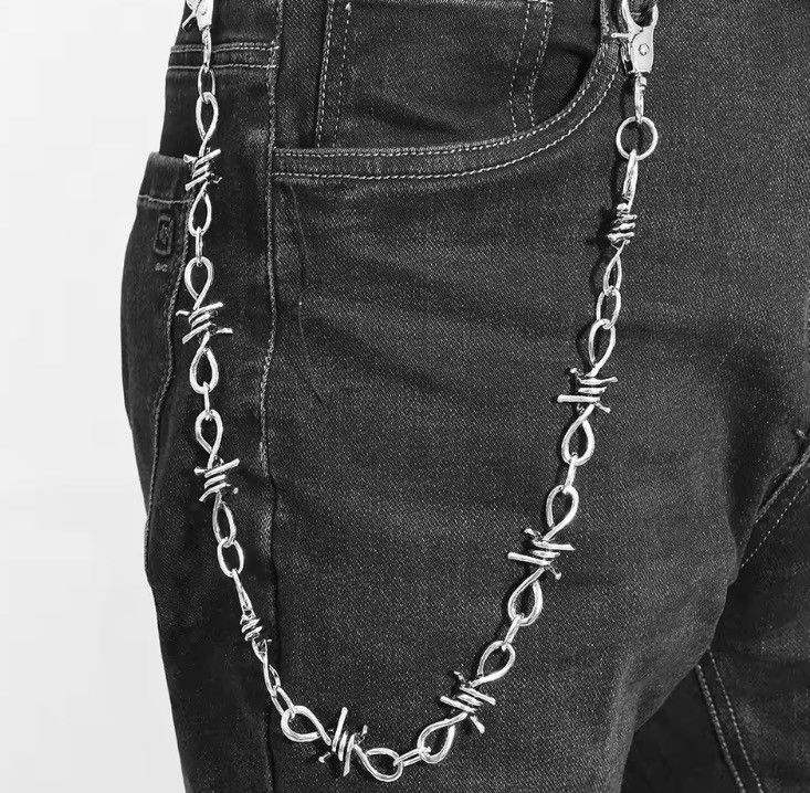 Vintage Torn Wallet Belts Chain Size ONE SIZE - 1 Thumbnail