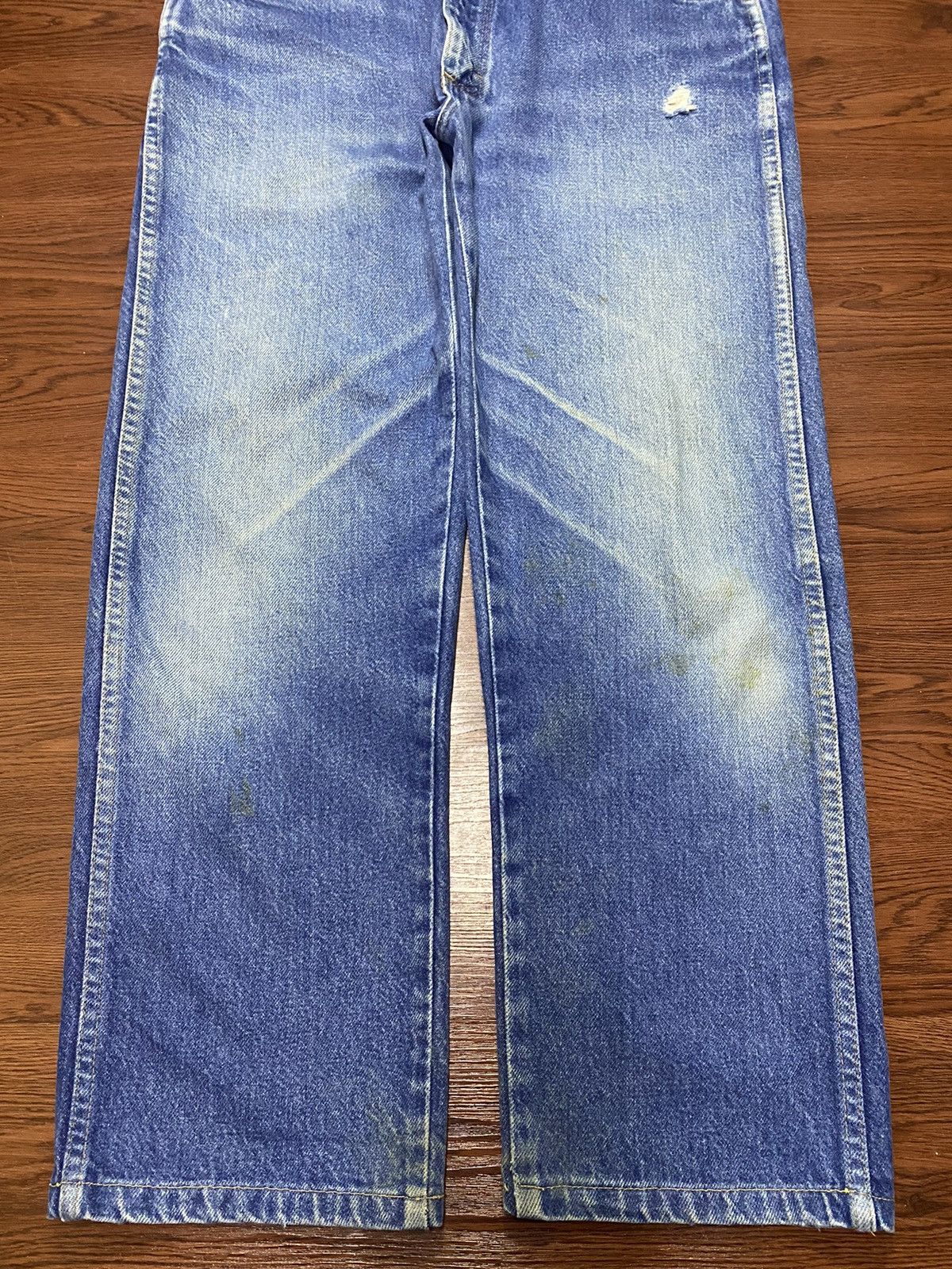 Vintage Vintage Wrangler Rugged USA Blue Wash Ditressed Loose Jeans Size US 32 / EU 48 - 5 Thumbnail