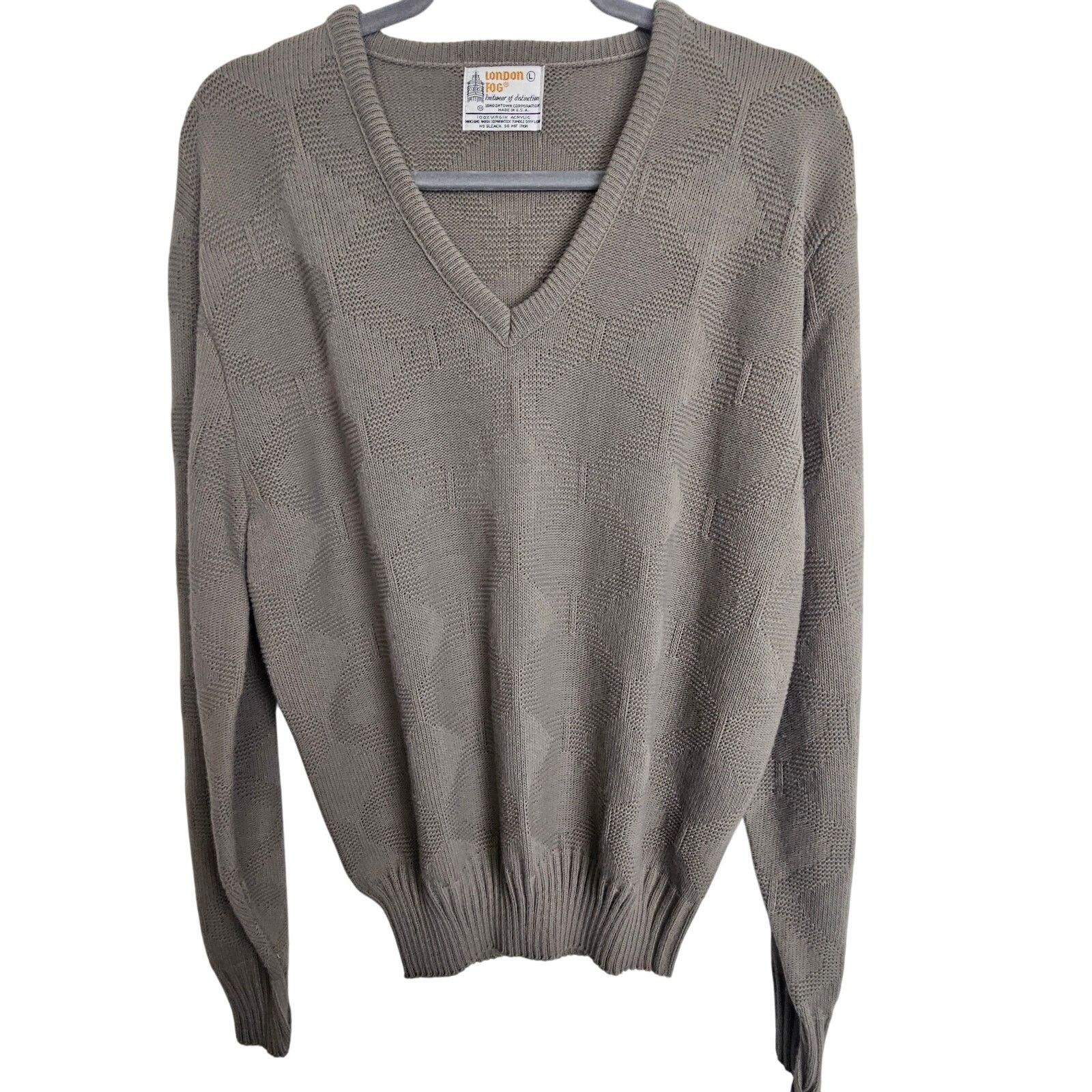 London Fog Vintage London Fog Mens 3D V-Neck Sweater Size L Argyle USA Size US L / EU 52-54 / 3 - 1 Thumbnail