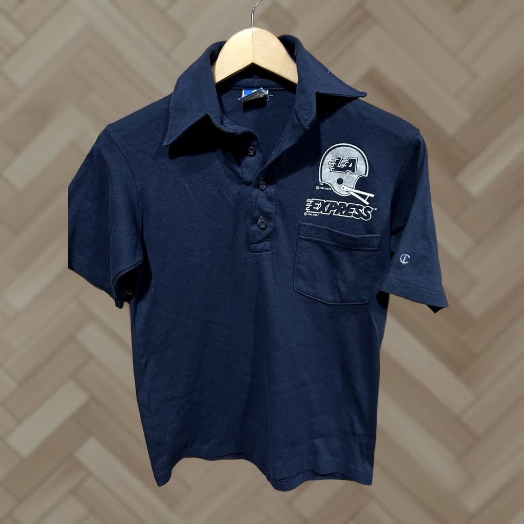 Champion VINTAGE Champion LA Express 1982 Mens Polo Blue USA Small Polo Men's Blue 1982 logo Embroidered Short Sleeve Collared 1970s 1980s Size US S / EU 44-46 / 1 - 1 Thumbnail