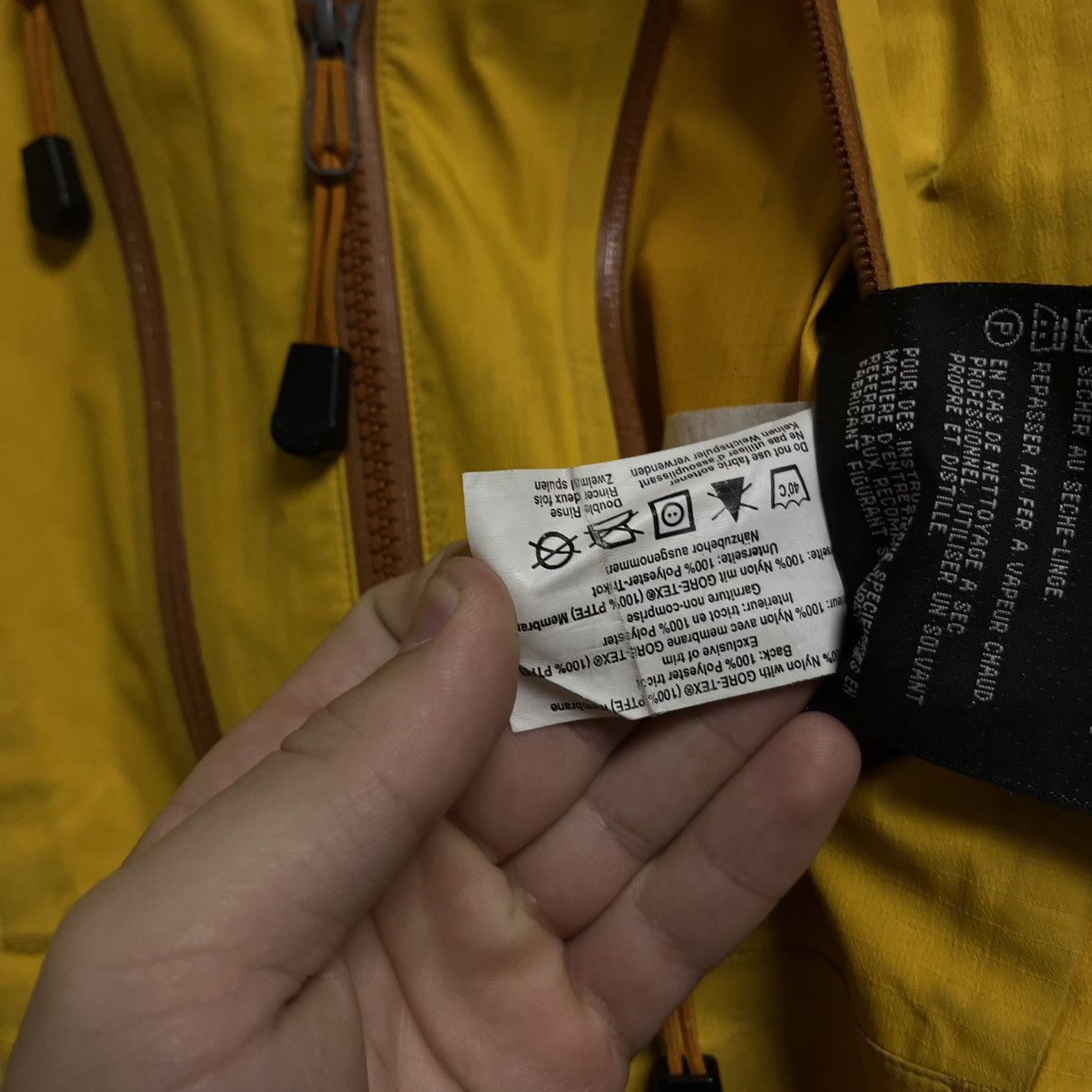Arc'teryx Arcteryx Beta Gore Tex Jacket XCR Alpha Gorpcore Rare Y2K Size US M / EU 48-50 / 2 - 13 Thumbnail