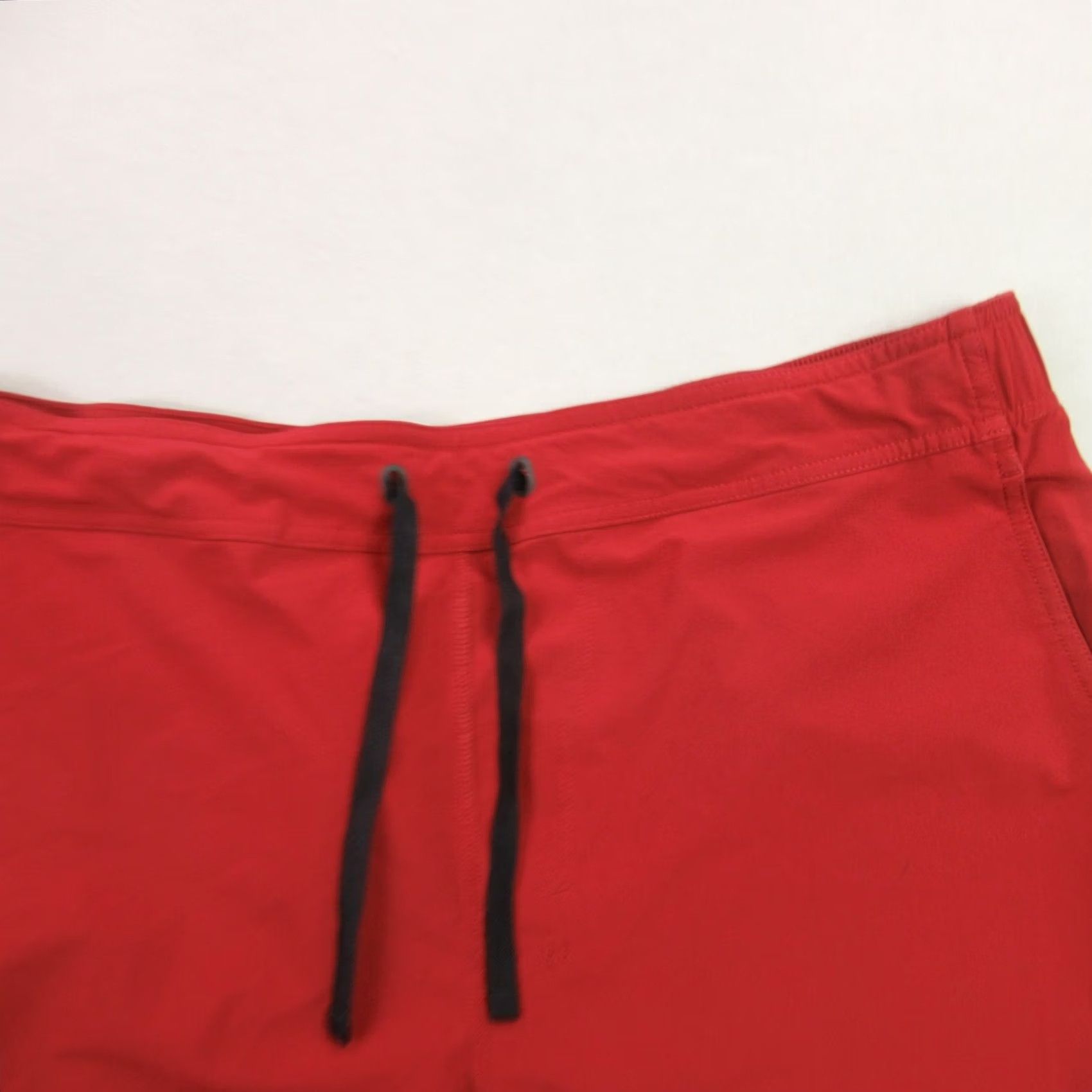 Oakley Oakley Shorts Mens Large Chino Swim Outdoors Lightweight Red Drawstring Size US 33 - 2 Thumbnail