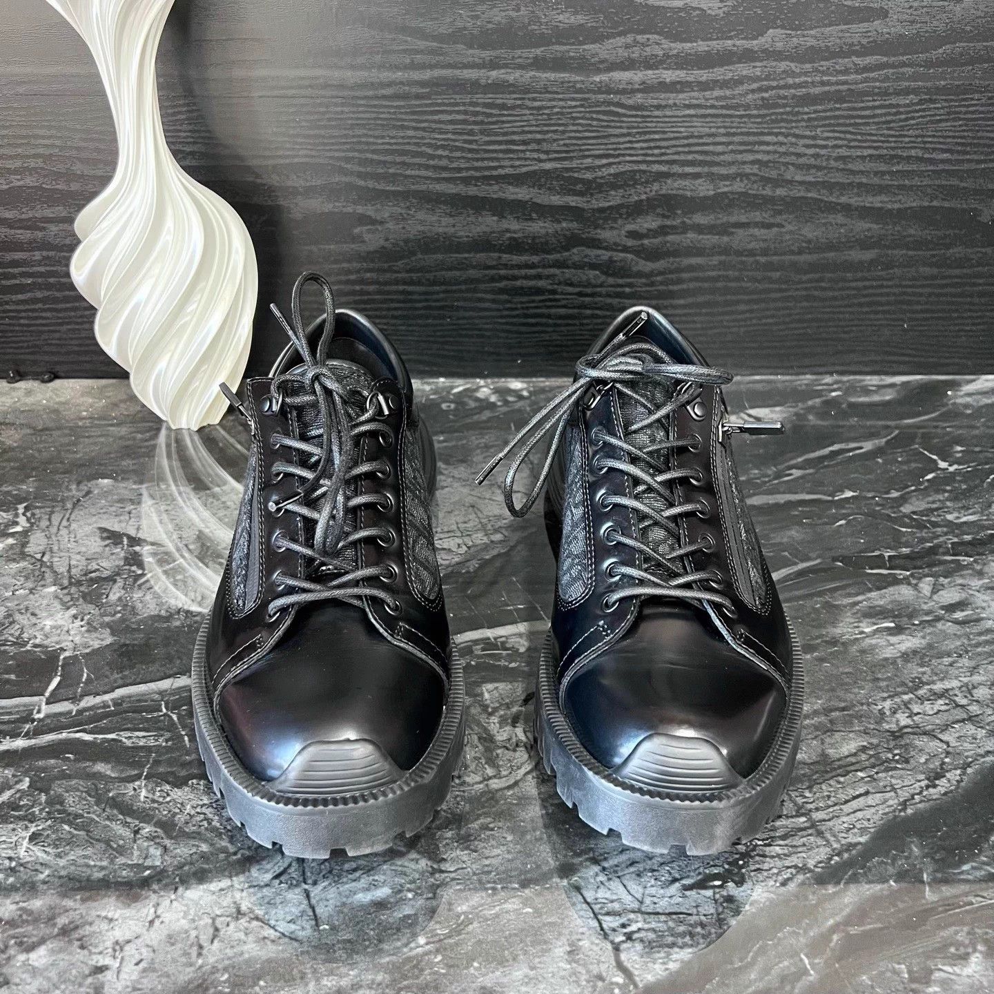 Dior Dior Combat Dark Pattern 41 95 New Size US 8 / EU 41 - 2 Thumbnail