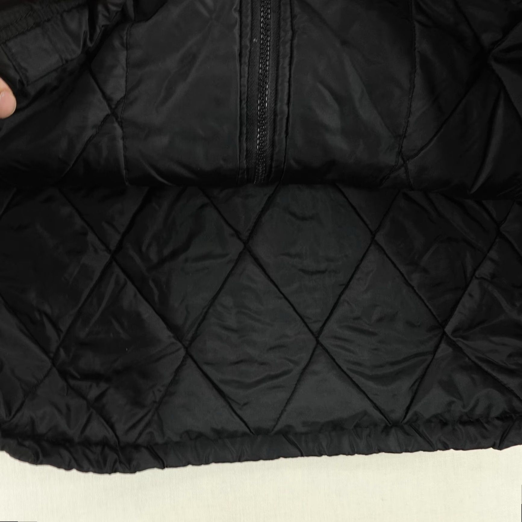 Adidas Vintage adidas Jacket Mens Large Black Hooded Quilted Windbreaker 90s Coat Nylon Size US L / EU 52-54 / 3 - 5 Thumbnail