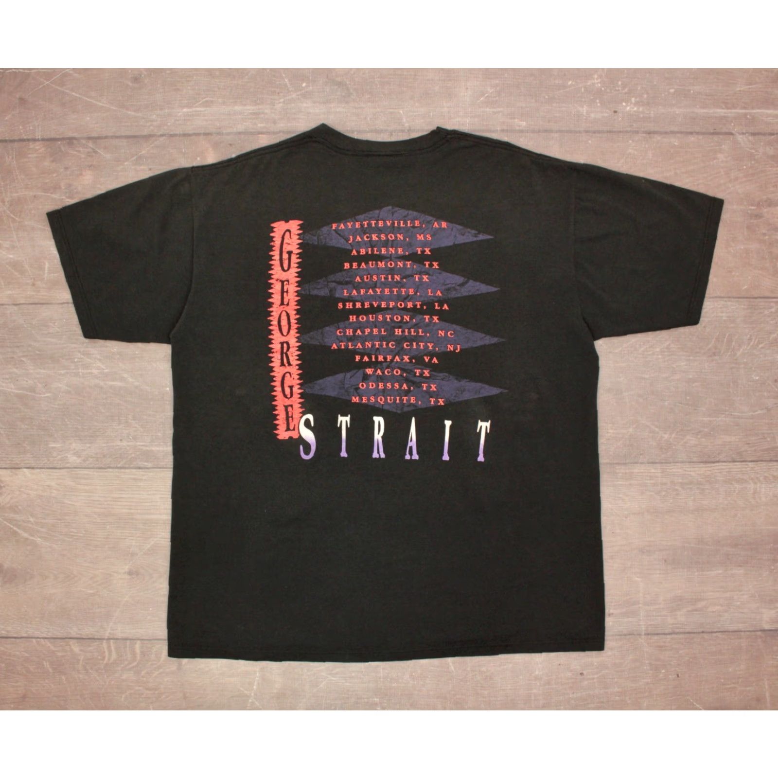 Jerzees VINTAGE Men’s 90s George Strait TShirt XL Black Graphic Tee Country Tour 1990s Mens T-Shirt Size US XL / EU 56 / 4 - 2 Thumbnail