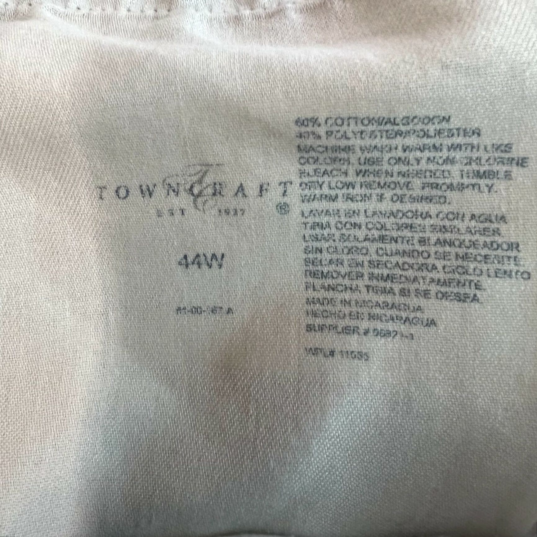 Vintage Town Craft Mens Chino Shorts 44W Regular Inseam 12in Green Stain Release Easy Care Casual Shorts Mens Size US 42 / EU 58 - 7 Thumbnail