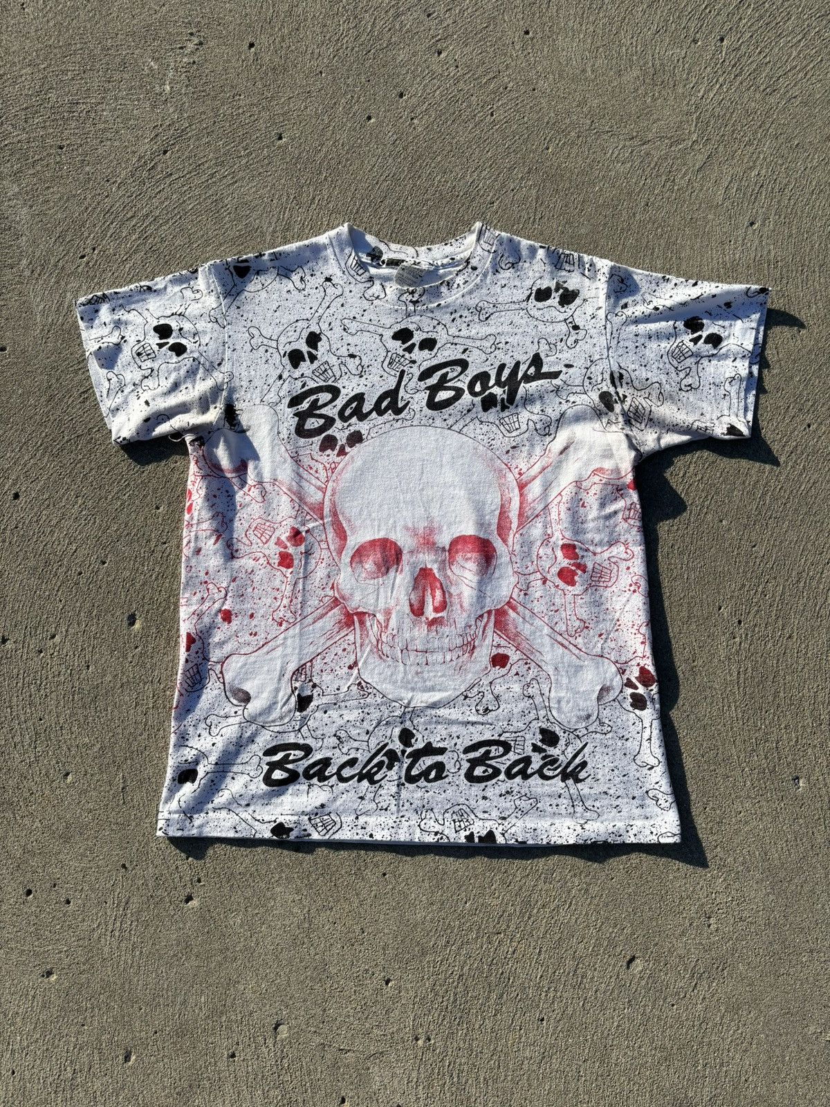 Vintage RARE Vintage 90s Detroit Pistons Bad Boys AOP T Shirt Size US M / EU 48-50 / 2 - 1 Thumbnail