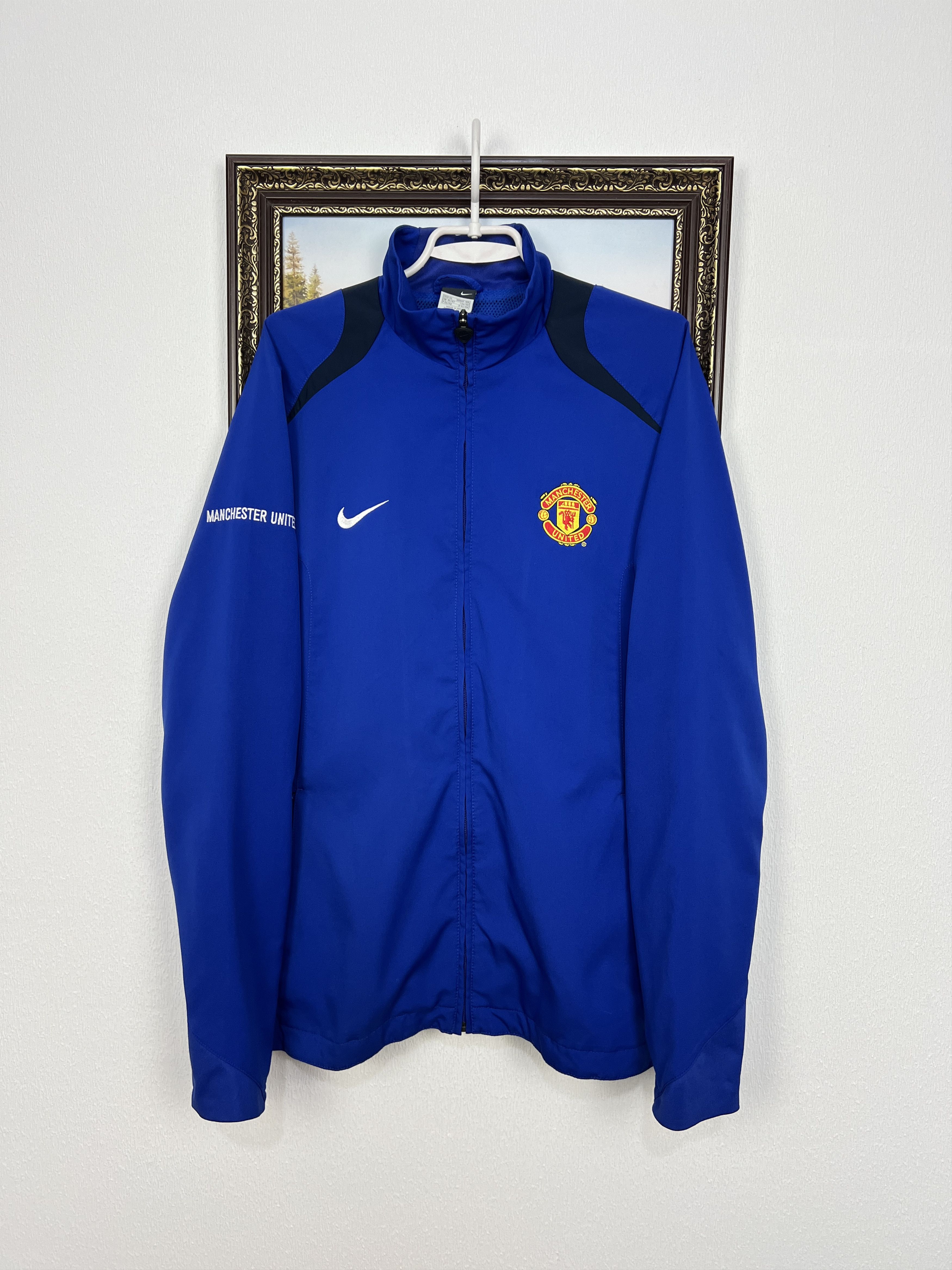 Nike Vintage Nike Manchester United Football Jacket Soccer Size US XL / EU 56 / 4 - 1 Thumbnail