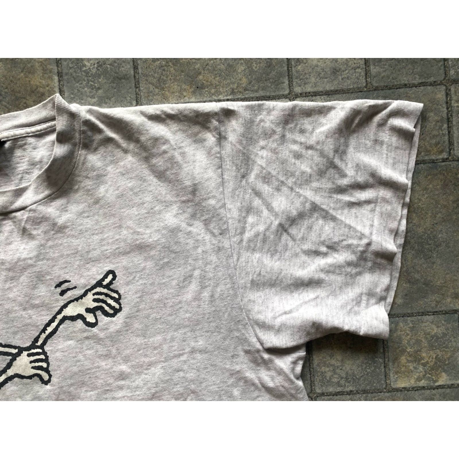 Changes VINTAGE Changes T Shirt Men XL Gray USA 80s Hawaiian Dancing 1985 VTG Size US XL / EU 56 / 4 - 7 Thumbnail