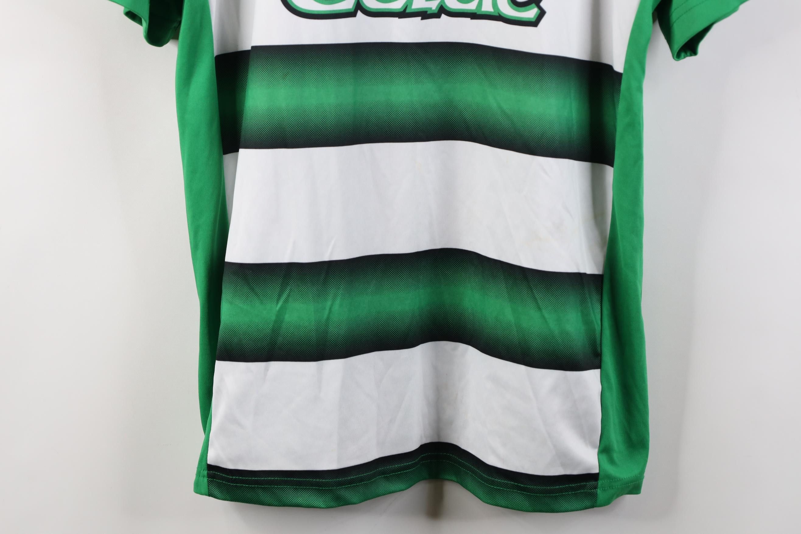 Vintage Vintage Celtic FC Football Soccer Jersey Striped Green Size US M / EU 48-50 / 2 - 3 Thumbnail